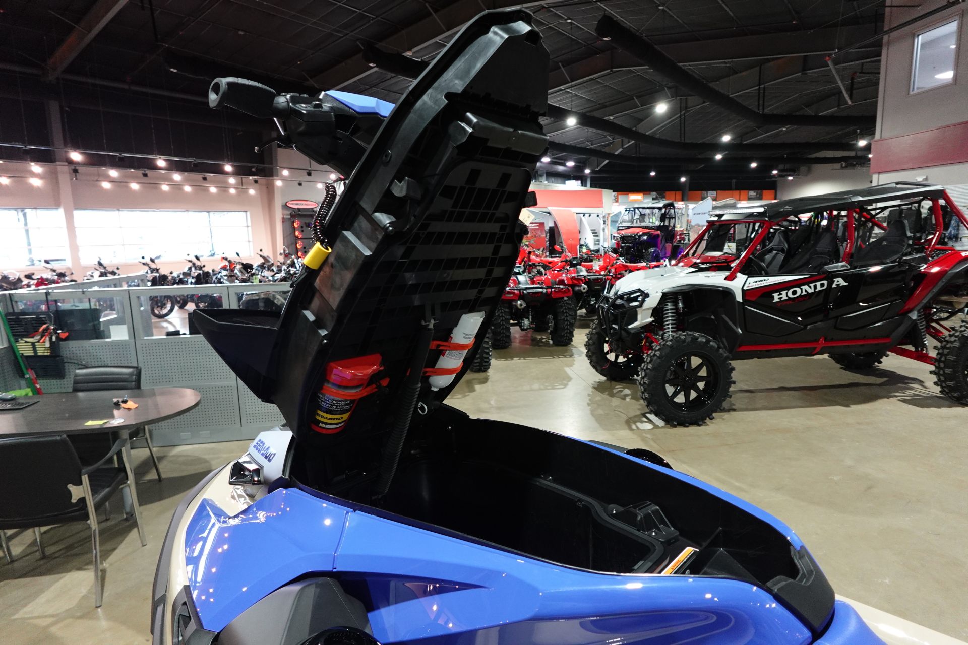 2026 Sea-Doo Wake Pro 230 8
