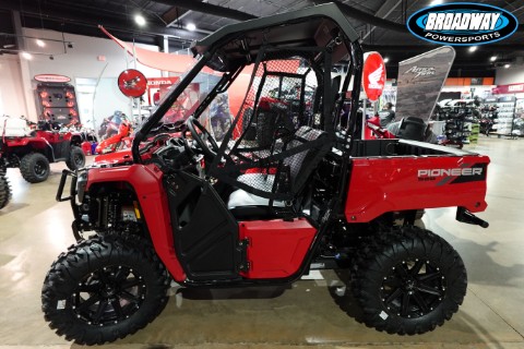 2026 Honda Pioneer 520 — photo 1 of 12