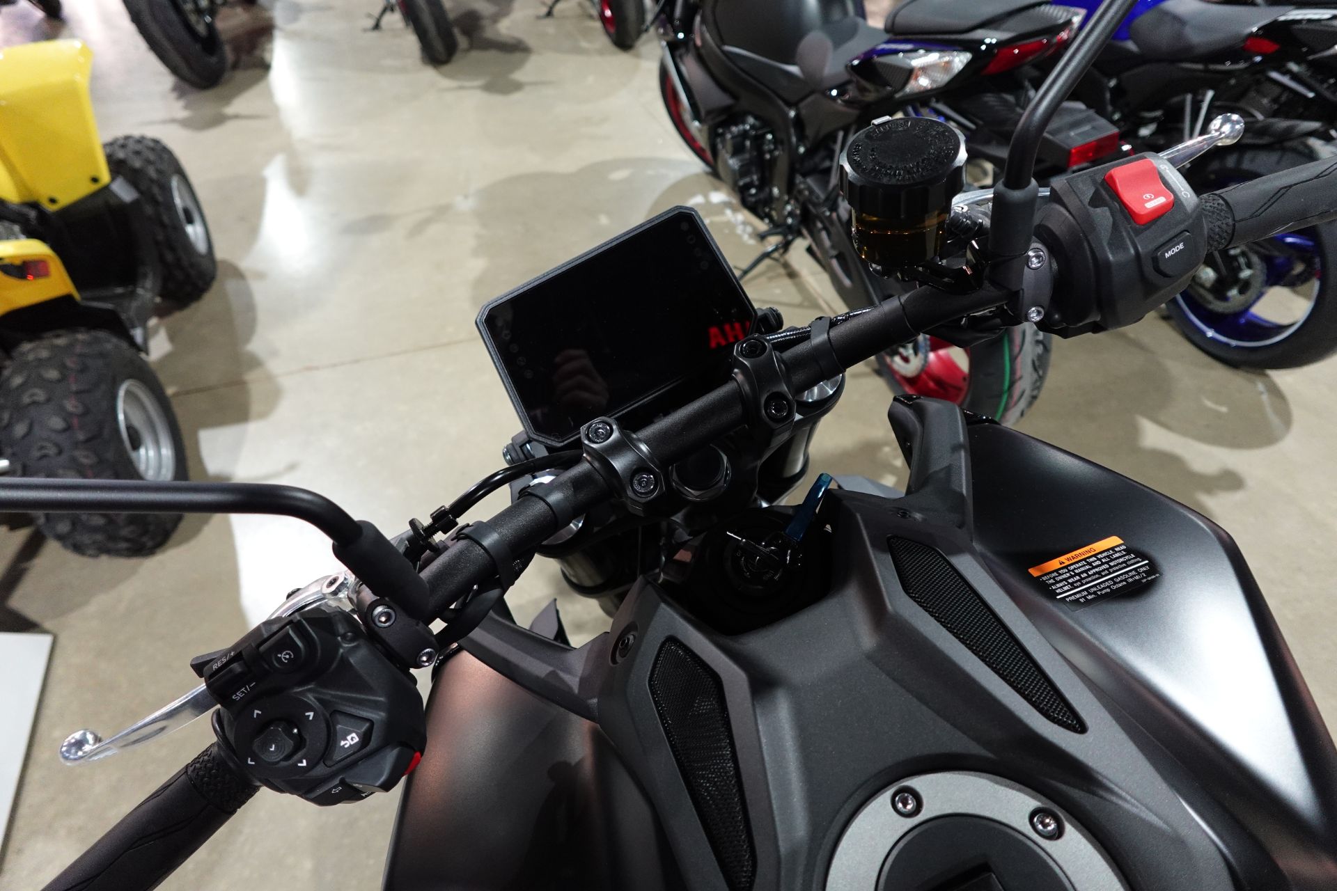 2026 Yamaha MT-09 5