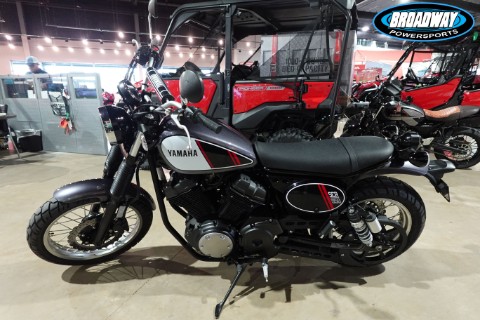 2017 Yamaha SCR950 — photo 1 of 12