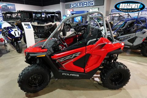 2026 Polaris RZR 200 EFI