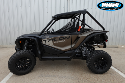 2026 Honda Talon 1000X FOX Live Valve — photo 1 of 13