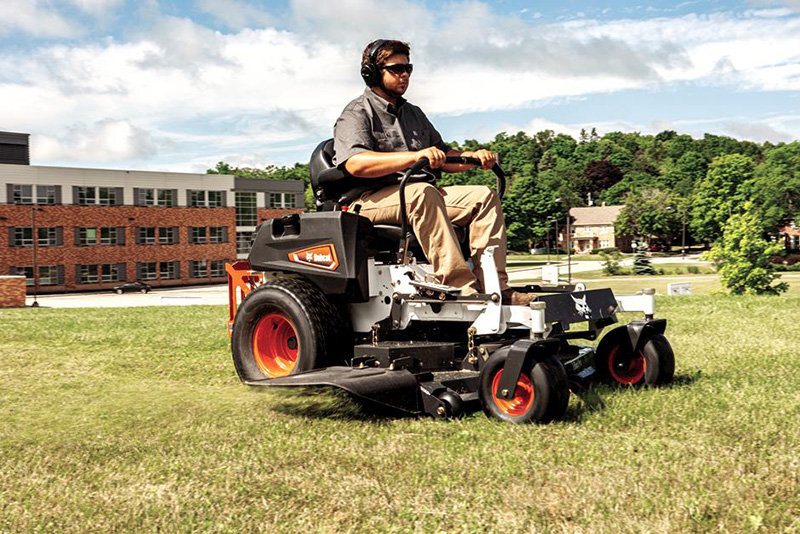 New 2023 Bobcat ZT3000 52 in. Kawasaki FT691V 726 cc, Johnson