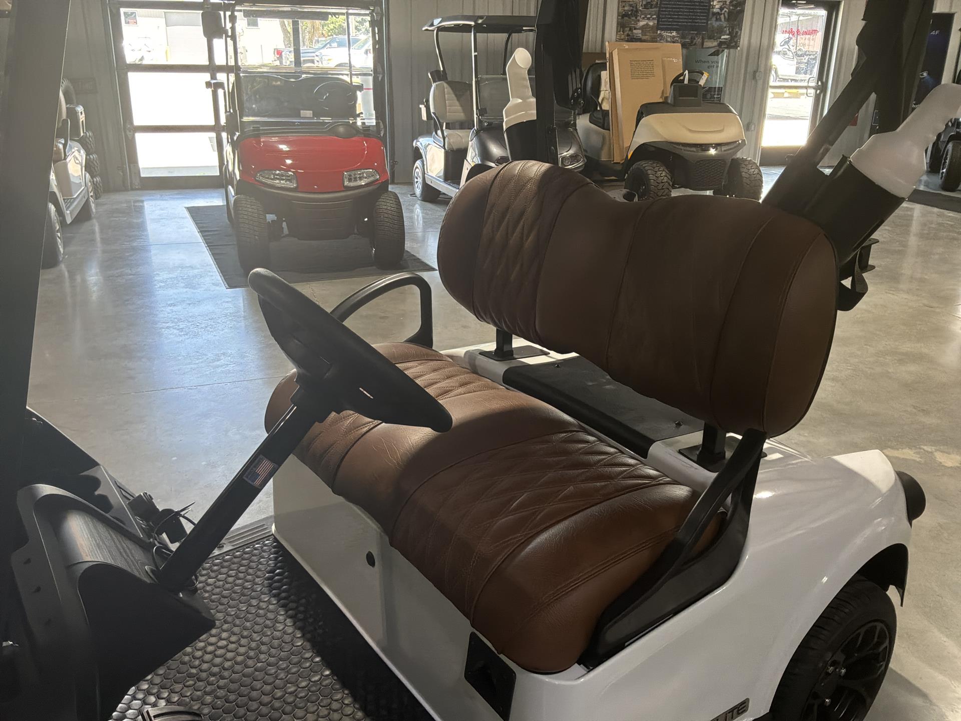 2026 EZGO RXV photo 6