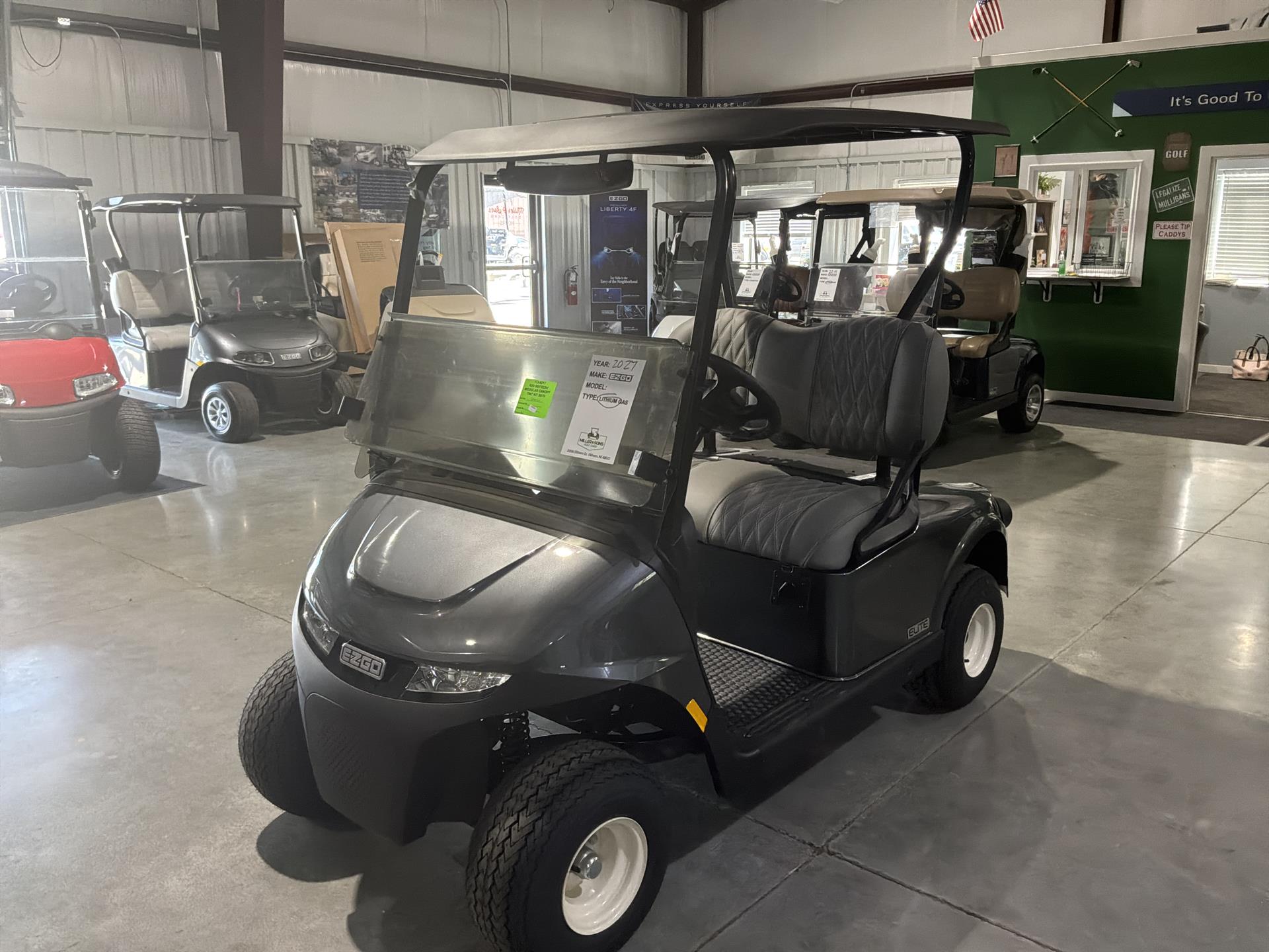 2026 EZGO RXV photo 7