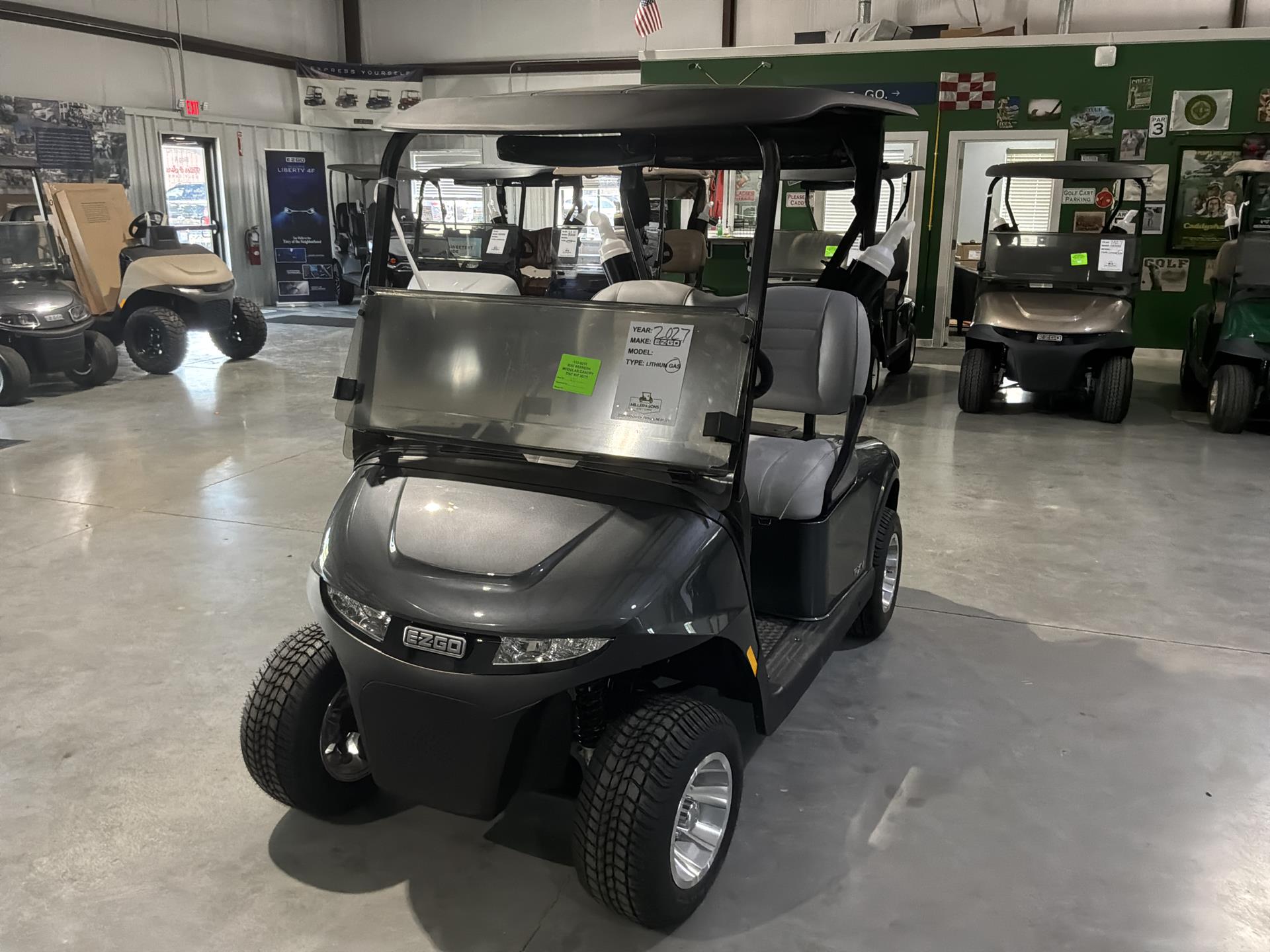 2027 EZGO RXV photo 2