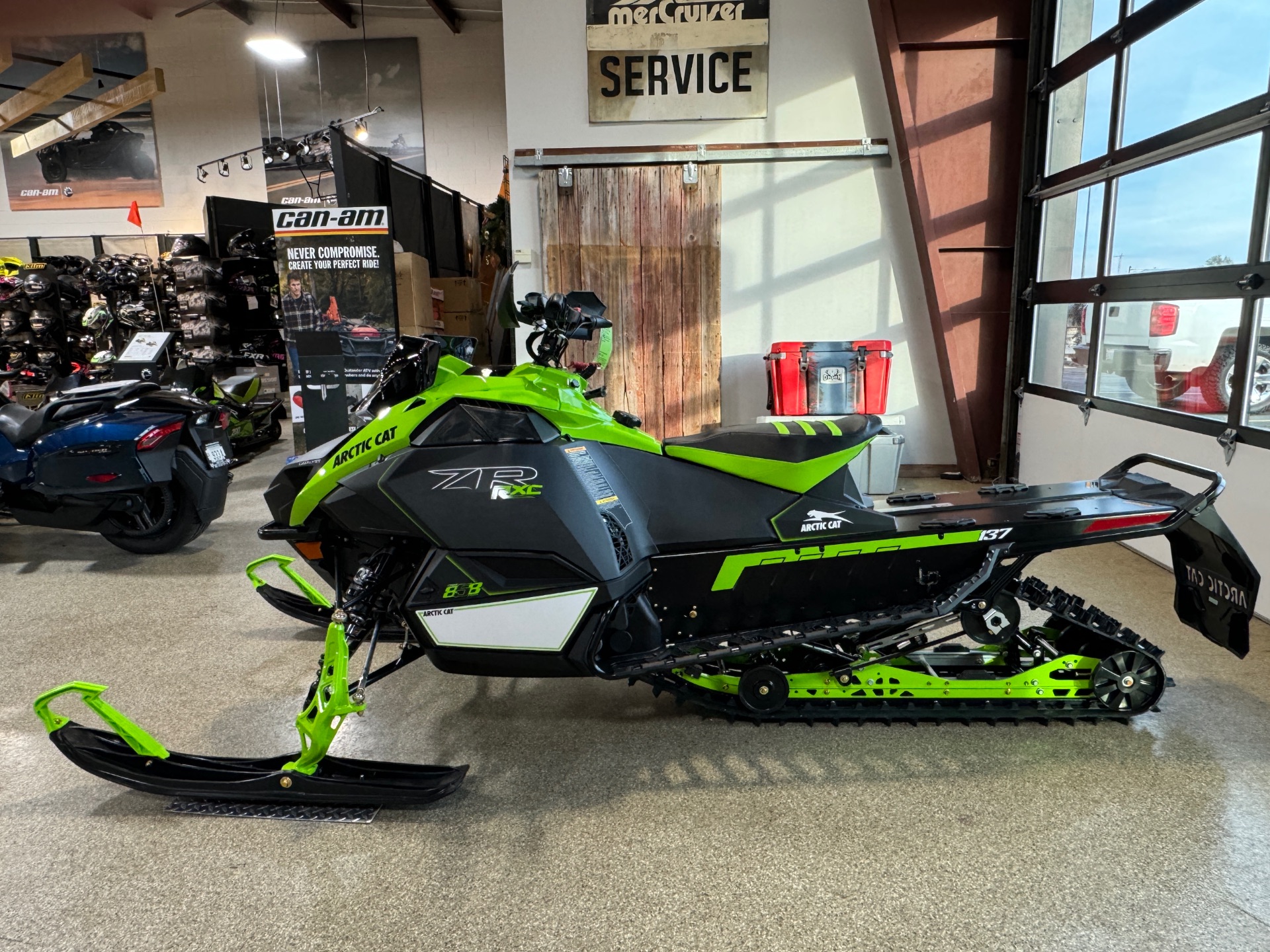 New 2025 Arctic Cat ZR 858 R-XC ES, Roscoe IL | Specs, Price New 2025 Arctic Cat ZR 858 R-XC ES, Roscoe IL | Specs, Price