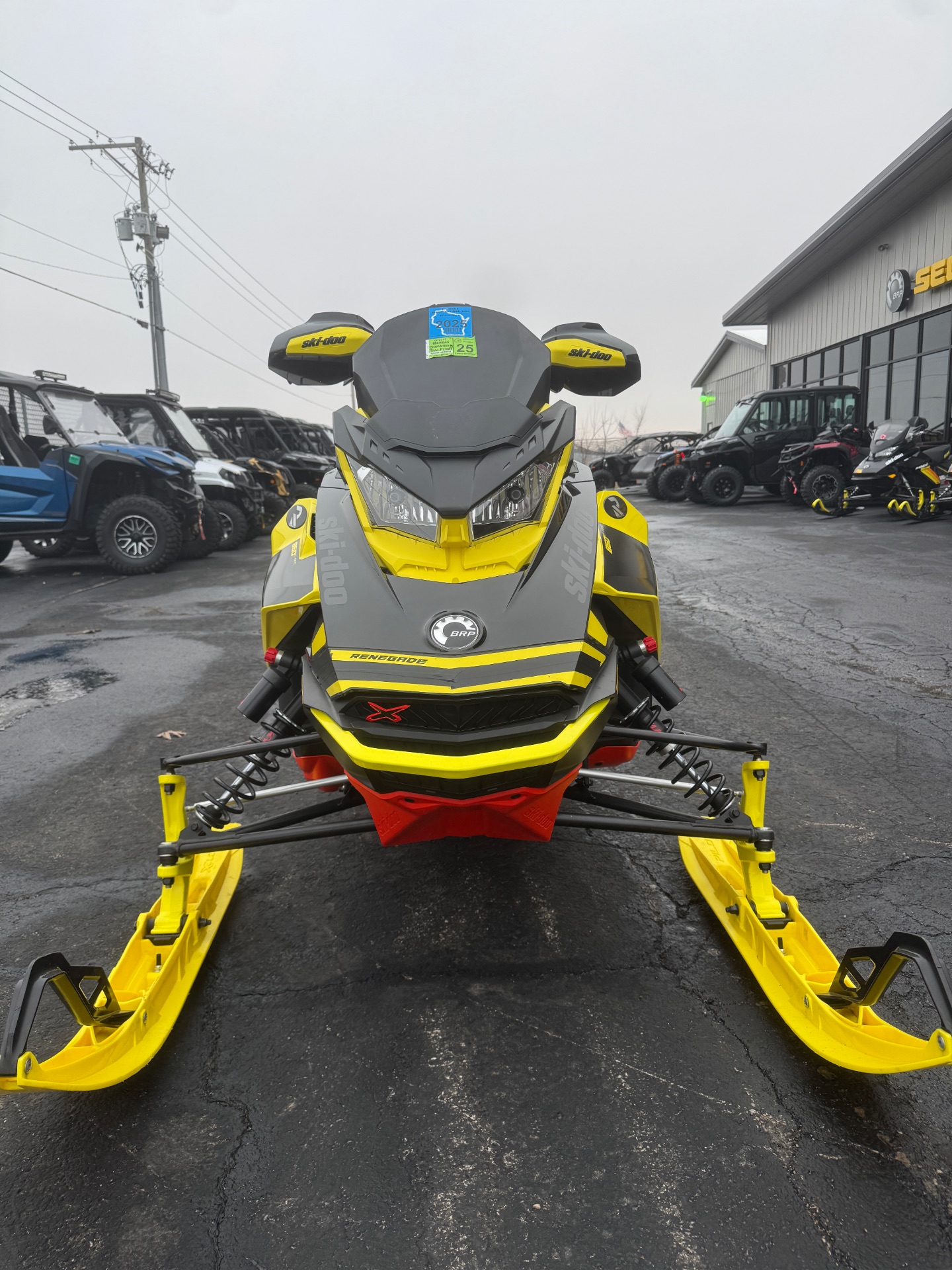 2021 Ski-Doo Renegade X-RS 850 E-TEC ES w/ QAS, Ice Ripper XT 1.5