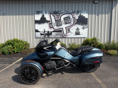 2026 Can-Am Spyder F3-T — photo 1 of 15
