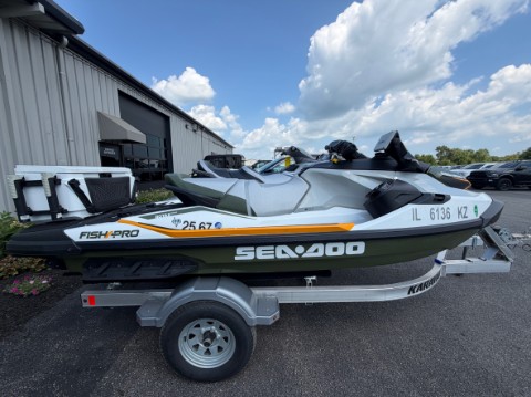 2019 Sea-Doo Fish Pro iBR + Sound System — photo 1 of 8