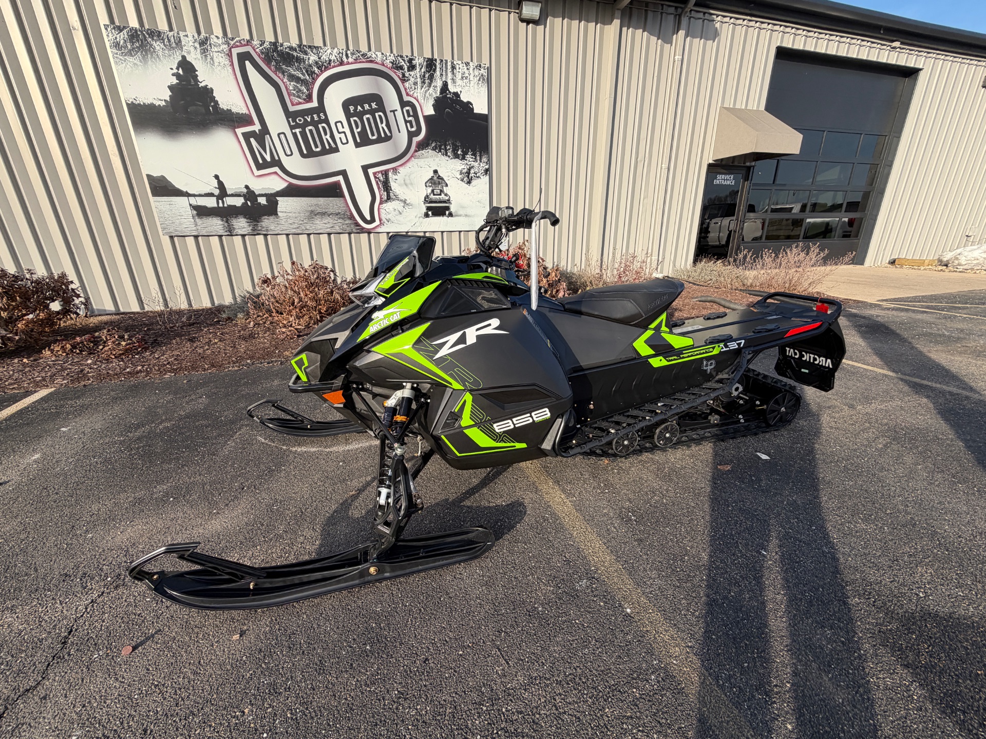 No.16 エスタシオン　軽快車 2026 Arctic Cat ZR 858 Sno Pro 137 ES (Arctic Cat G8 Gauge