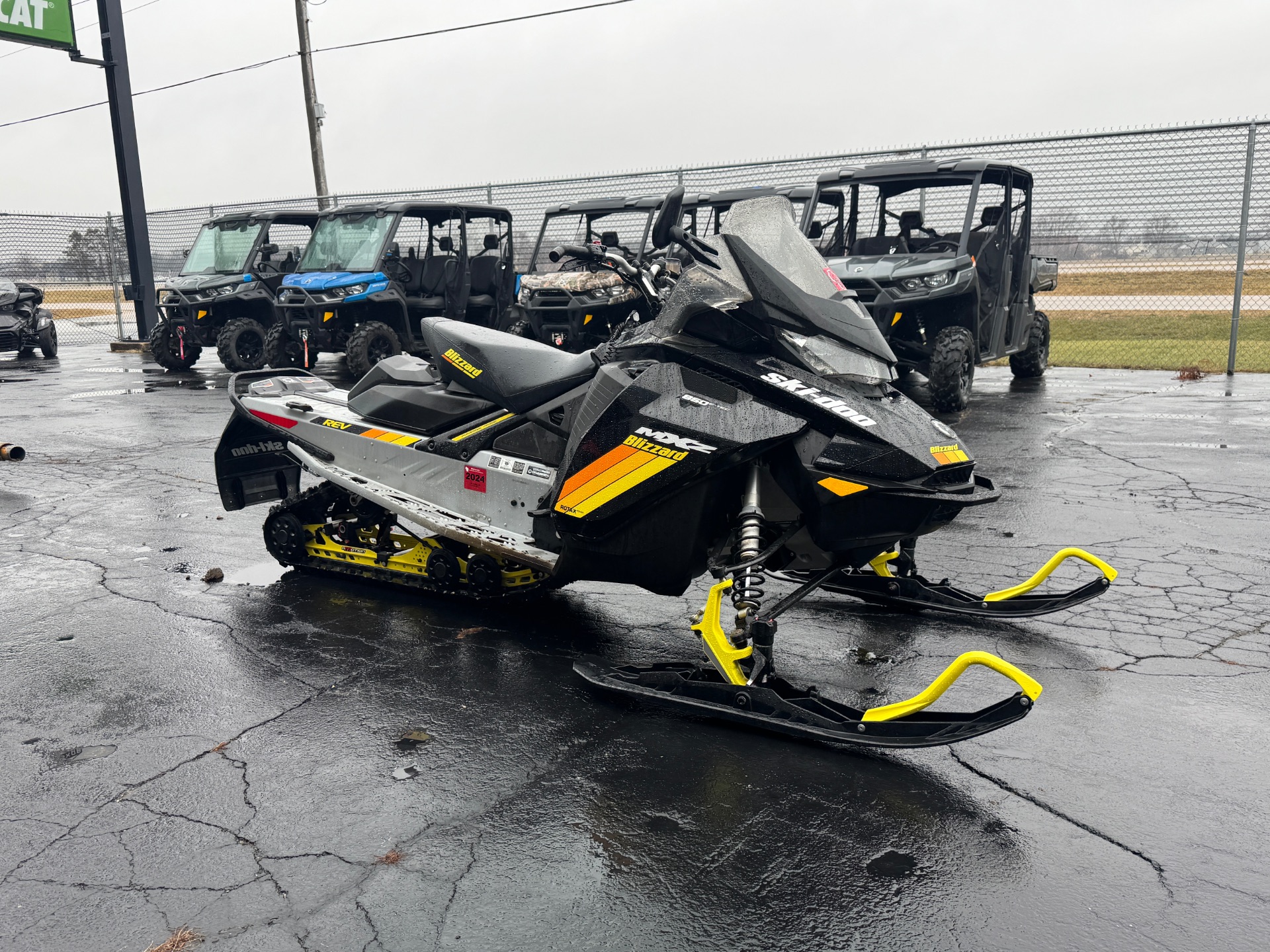 2019 Ski-Doo MXZ Blizzard 850 E-TEC in Roscoe, Illinois - Photo 4