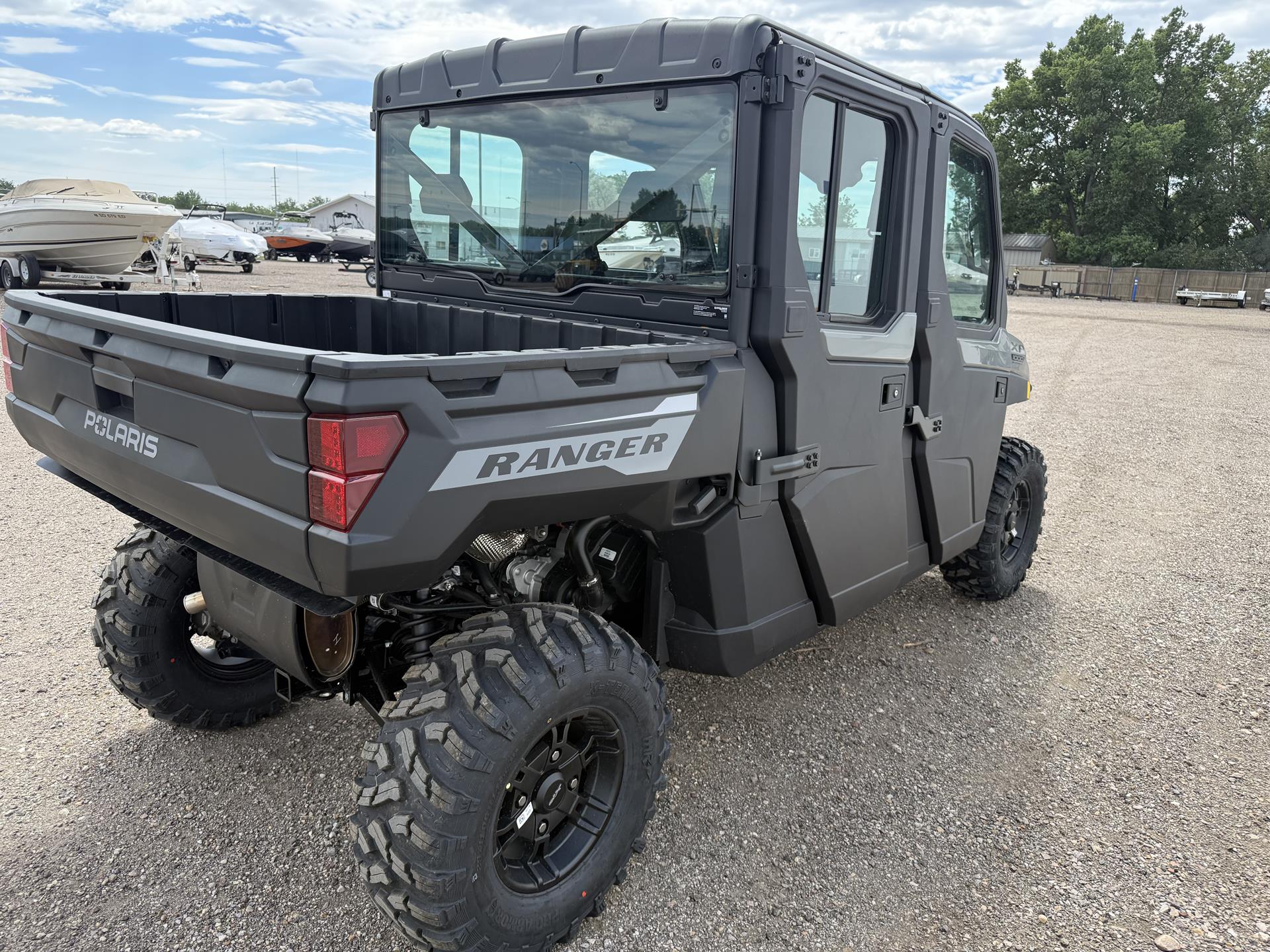 2027 Polaris Ranger Crew XP 1000 Cab 5