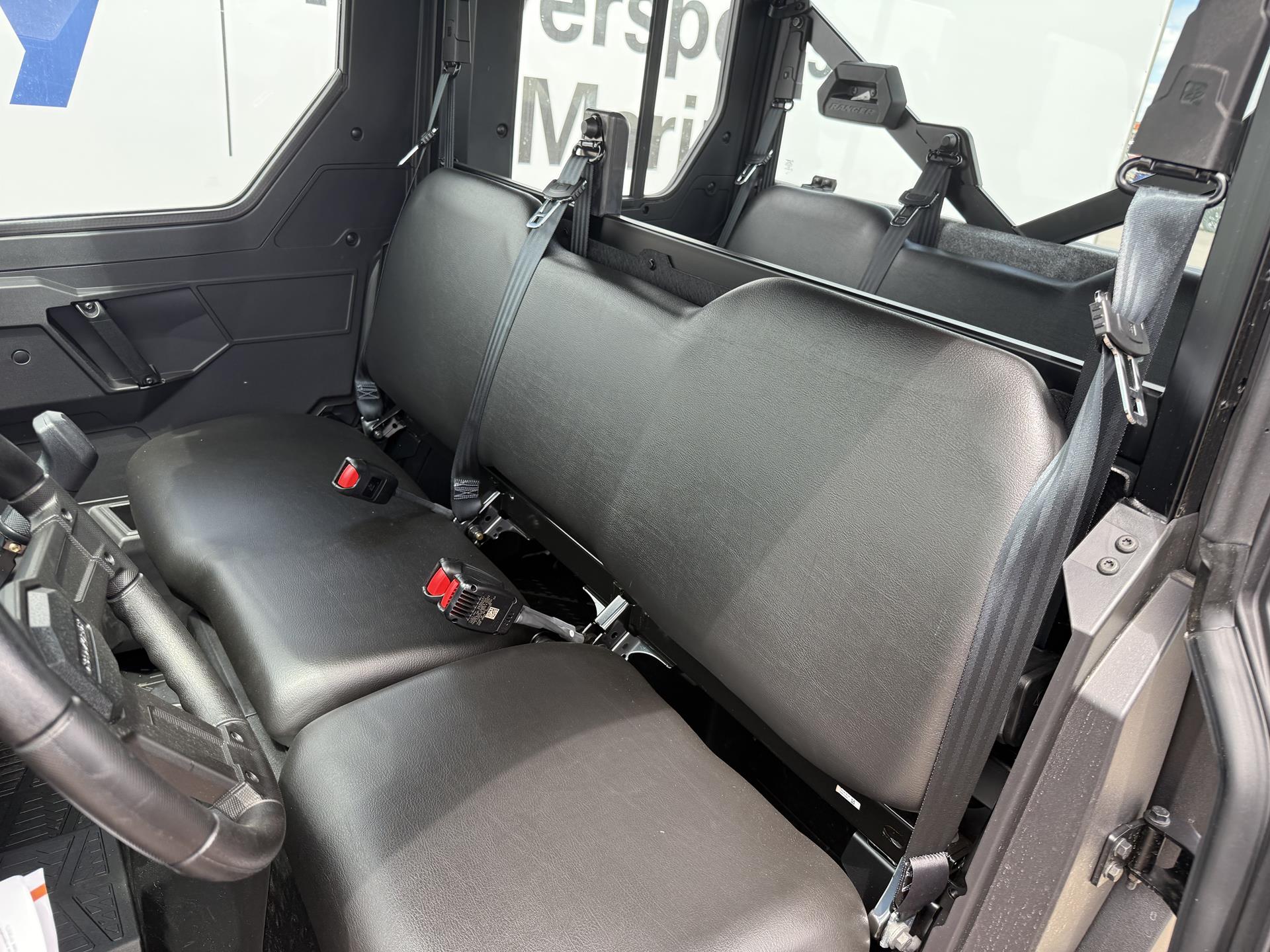 2027 Polaris Ranger Crew XP 1000 Cab 11