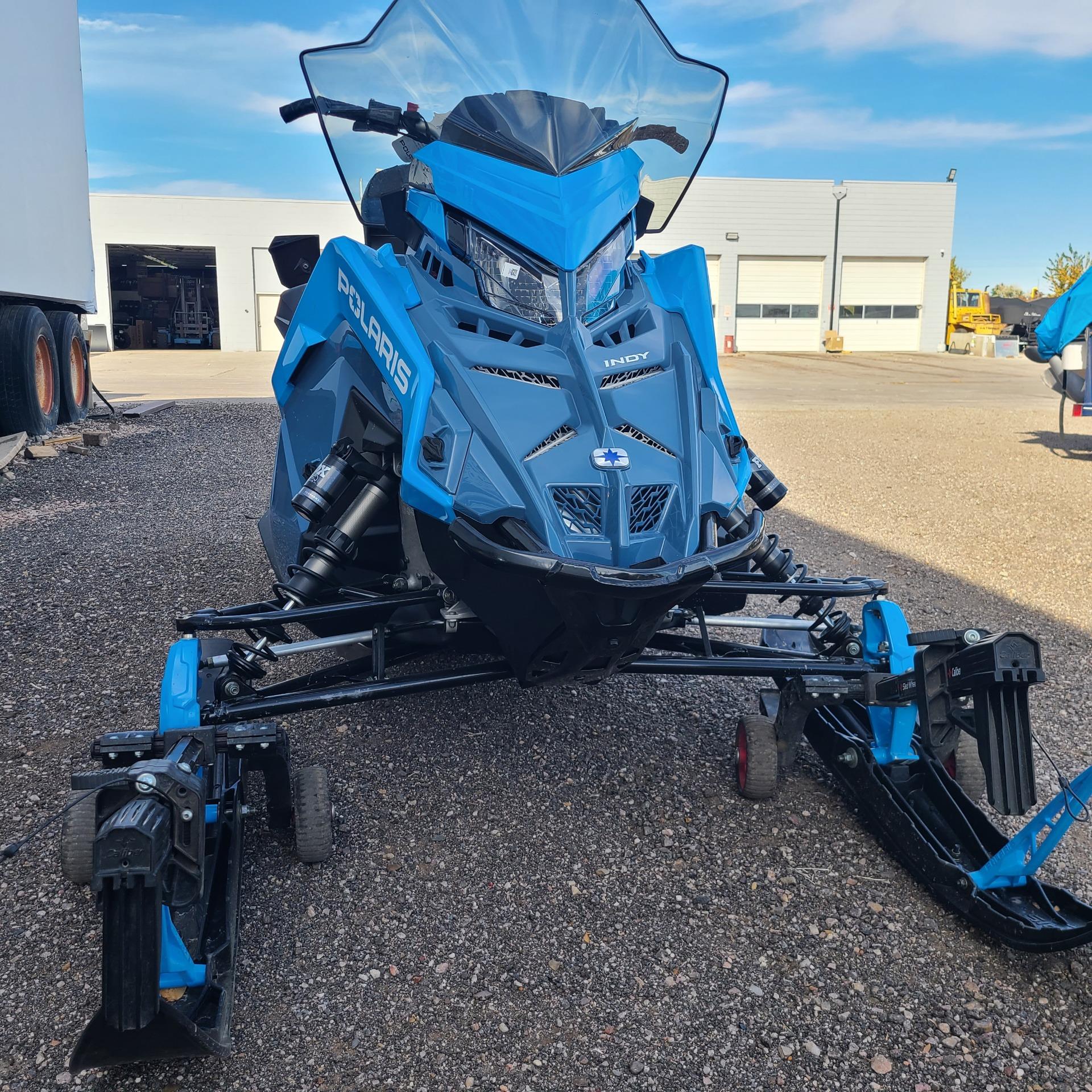 2024 Polaris 650 Indy Adventure 137 ES 2