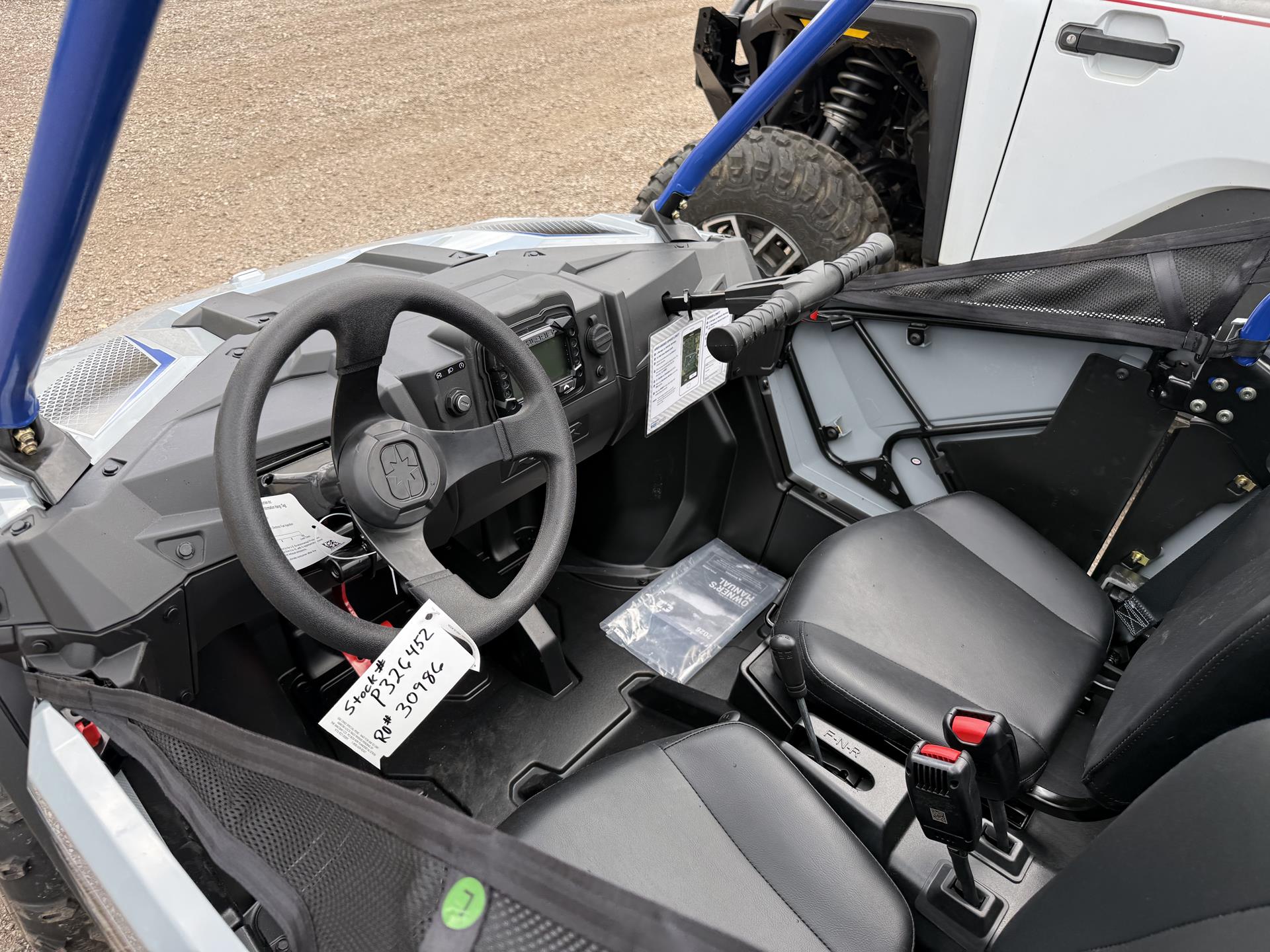 2027 Polaris RZR 200 EFI 3