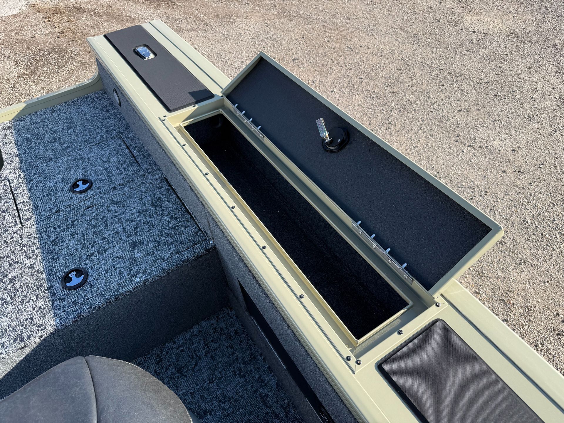 New 2026 Tracker Targa V18 WT Tournament Edition Power Boats