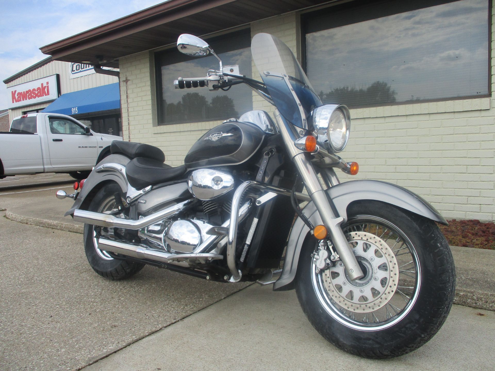 2005 Suzuki Boulevard C50 in Winterset, Iowa - Photo 5
