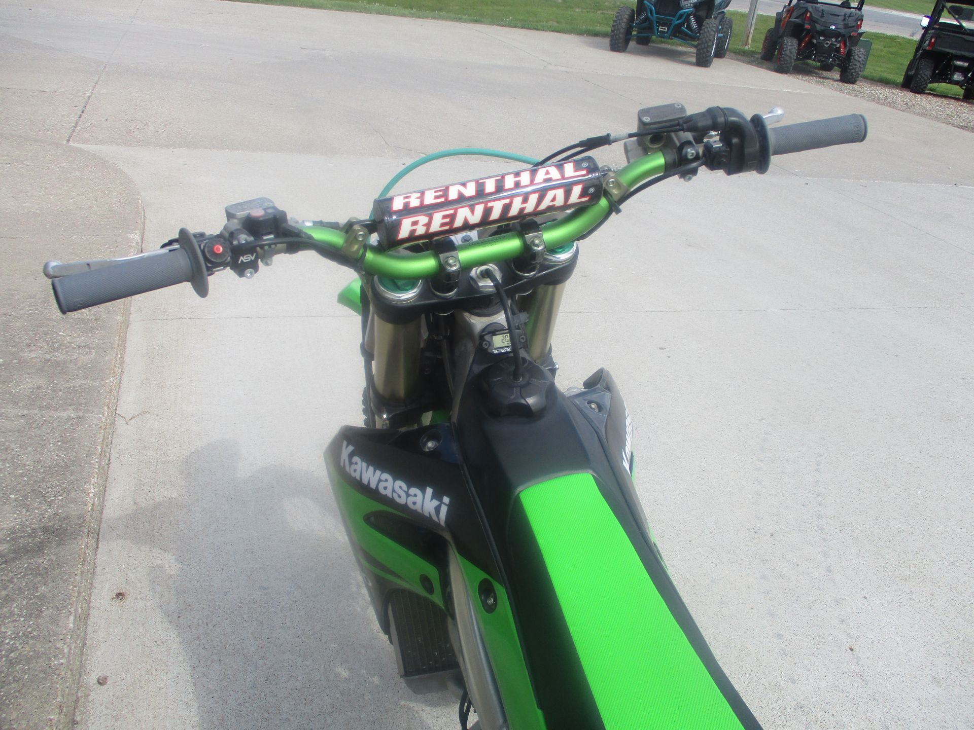 2019 Kawasaki KX 450 10