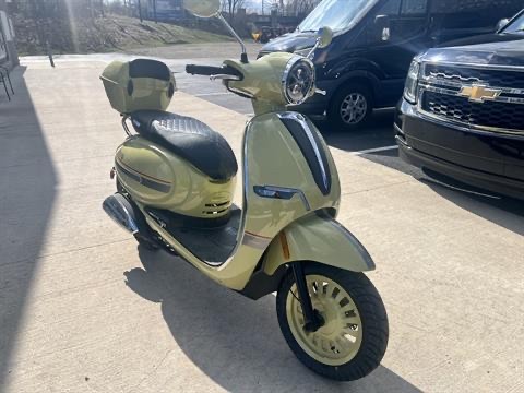 2026 Keeway Shiny photo 6
