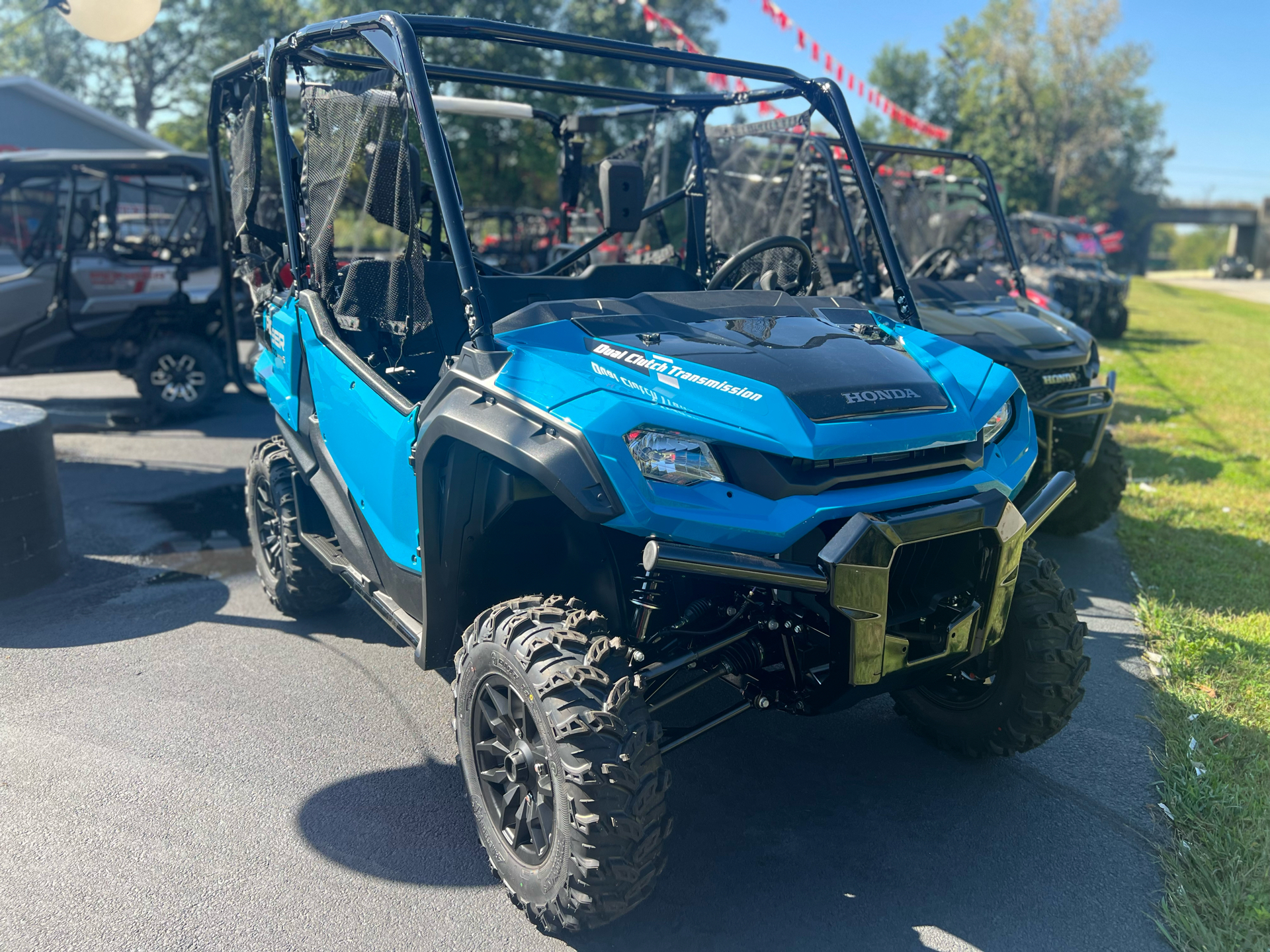 yxz　10box 17 Yamaha YXZ 1000 YXZ1000R Engine Motor Top Cylinder Block