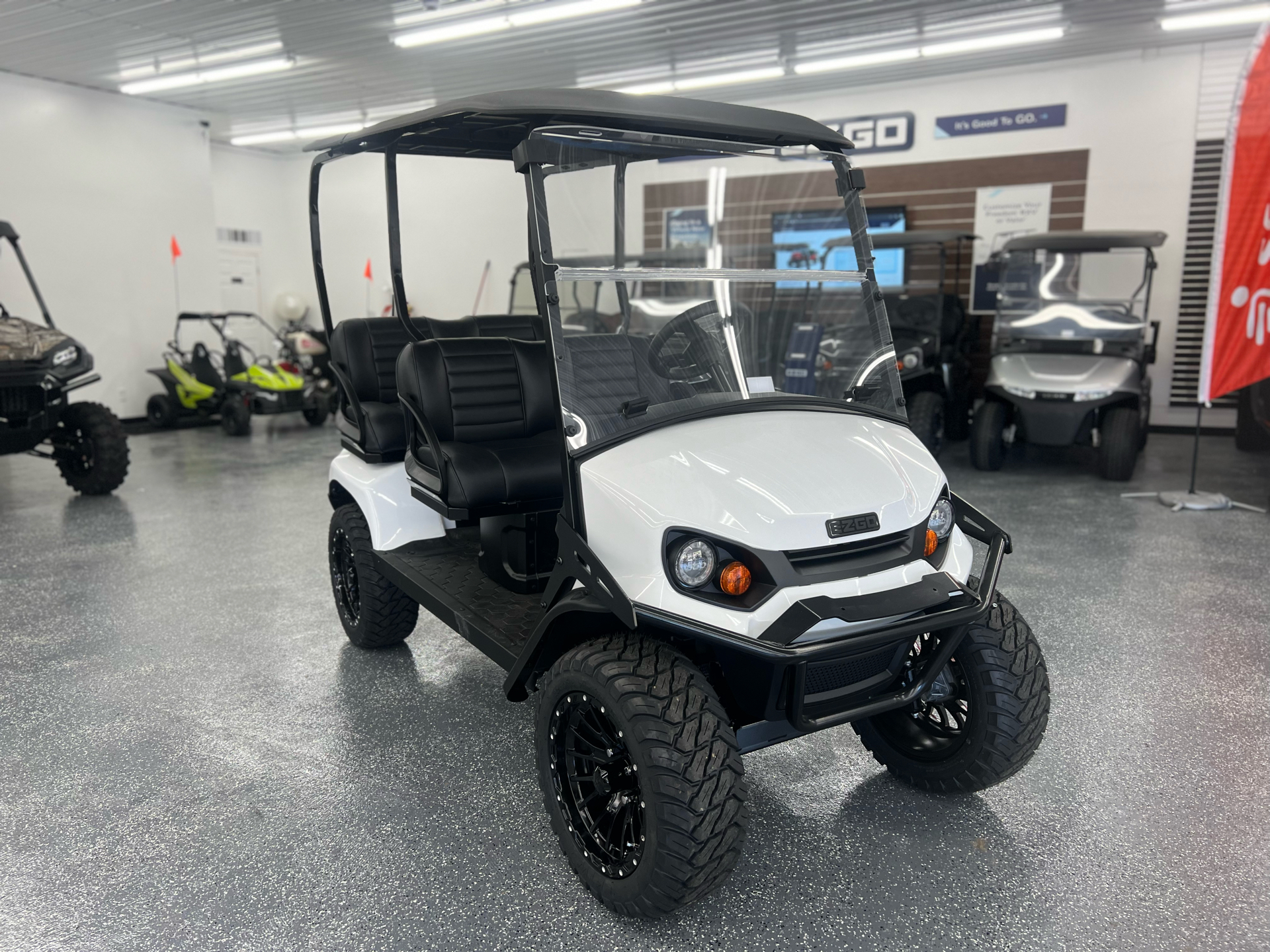 2025 EZGO Liberty photo 5