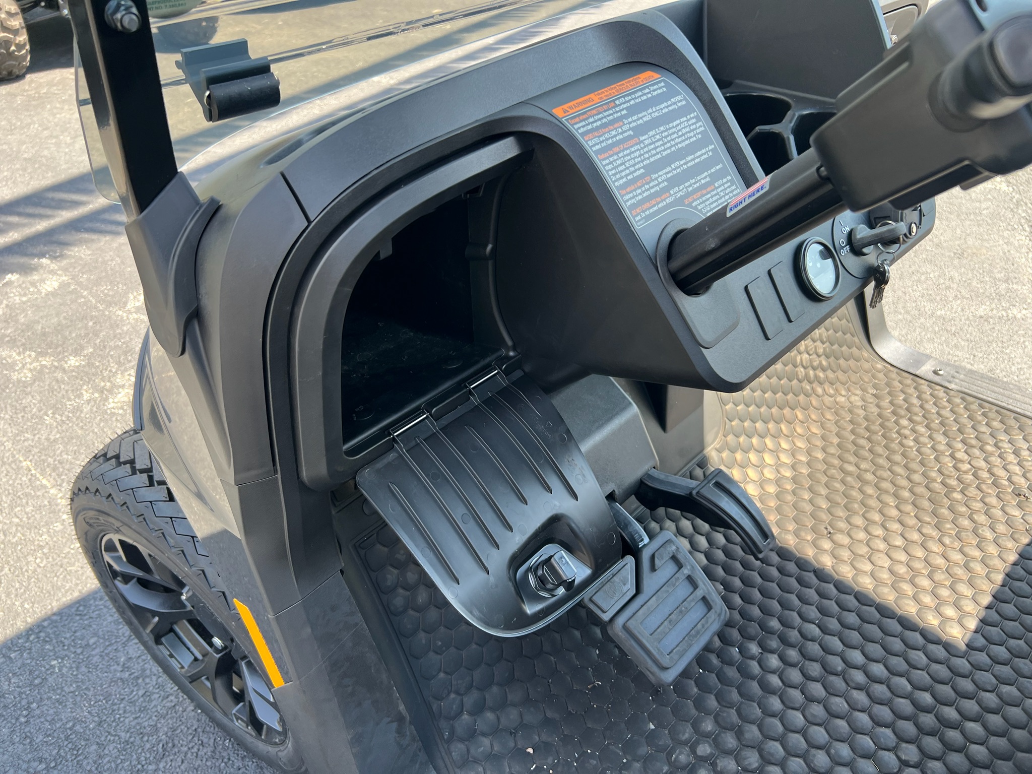 2027 EZGO RXV