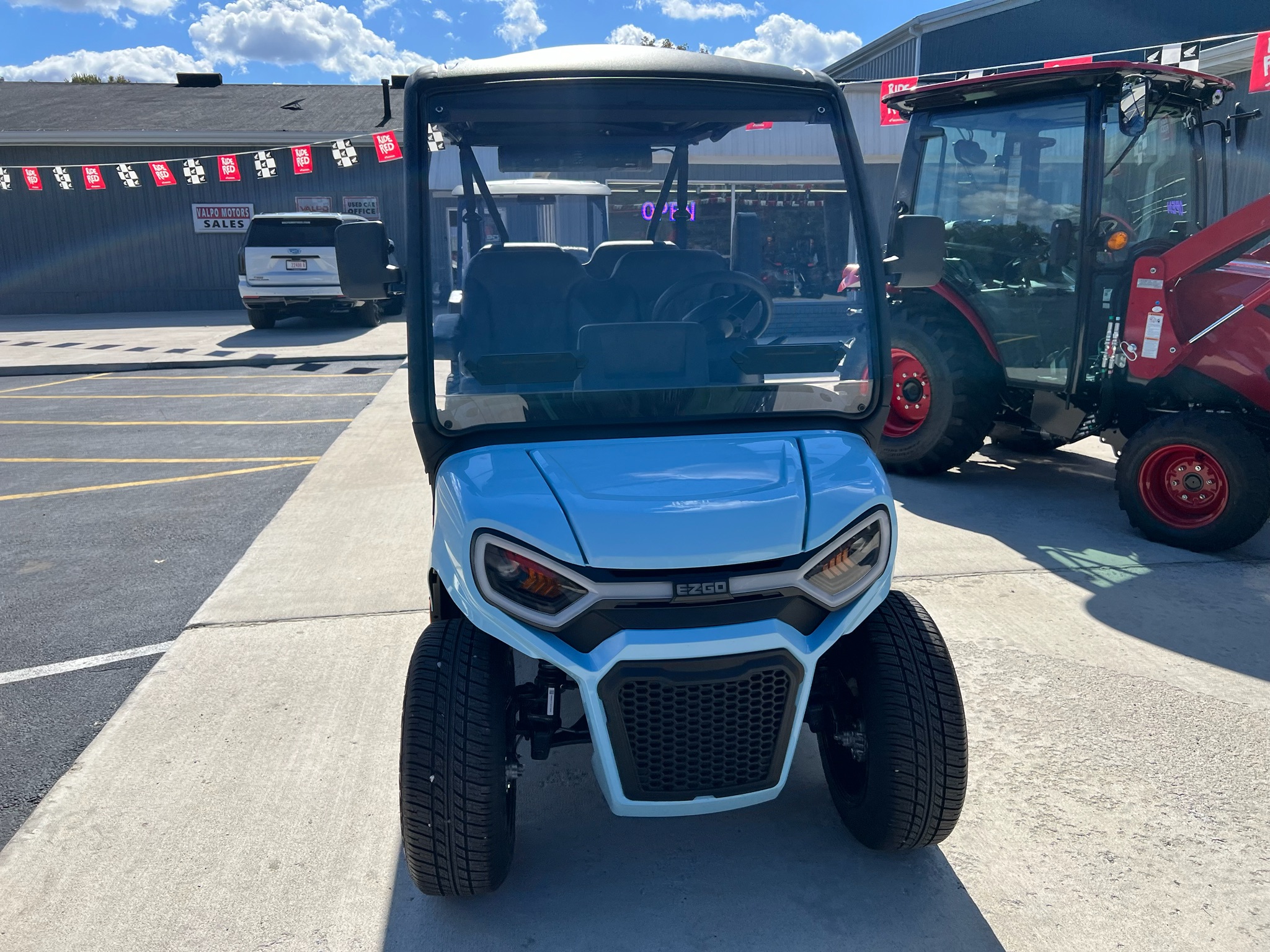 2027 EZGO Liberty photo 2