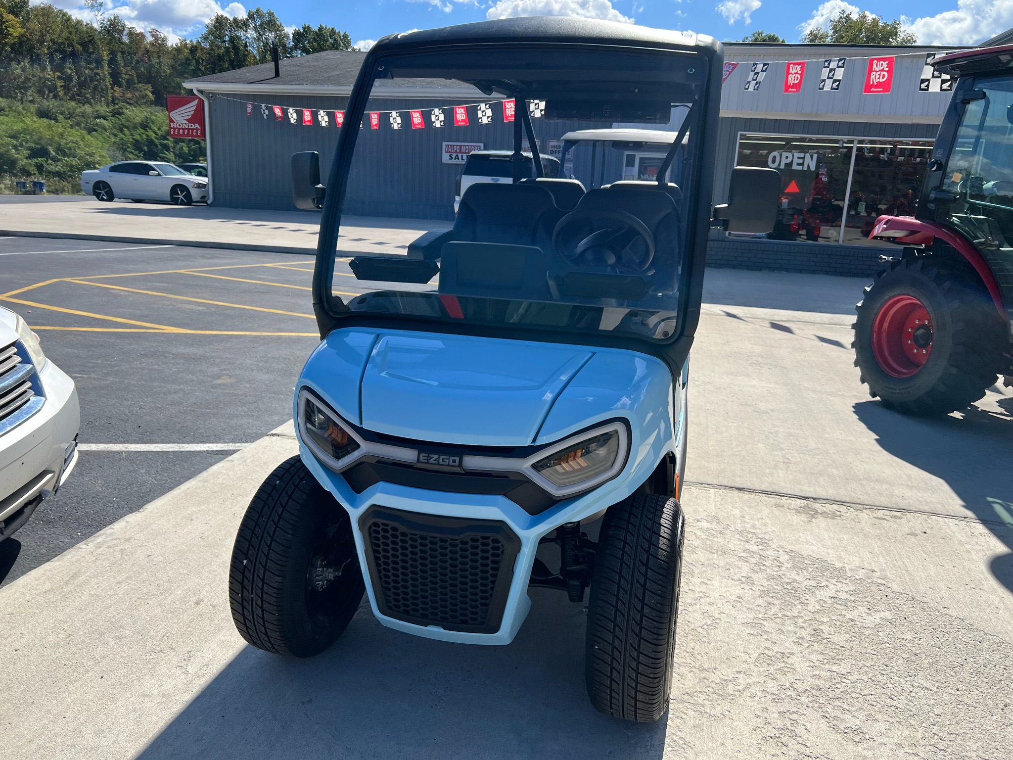 2027 EZGO Liberty photo 3