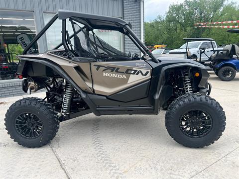 2026 Honda Talon 1000R FOX Live Valve — photo 1 of 28