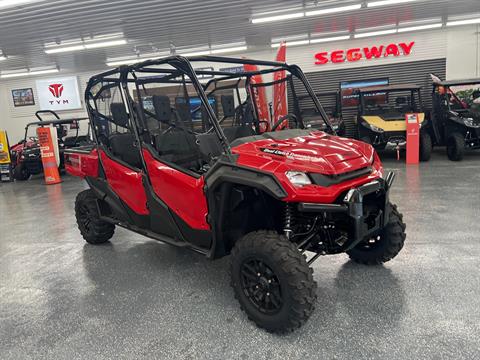 2025 Honda Pioneer 1000-6 Deluxe Crew