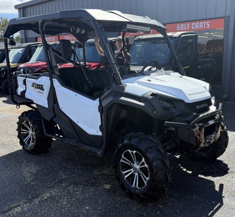 2016 Honda Pioneer 1000-5 Deluxe
