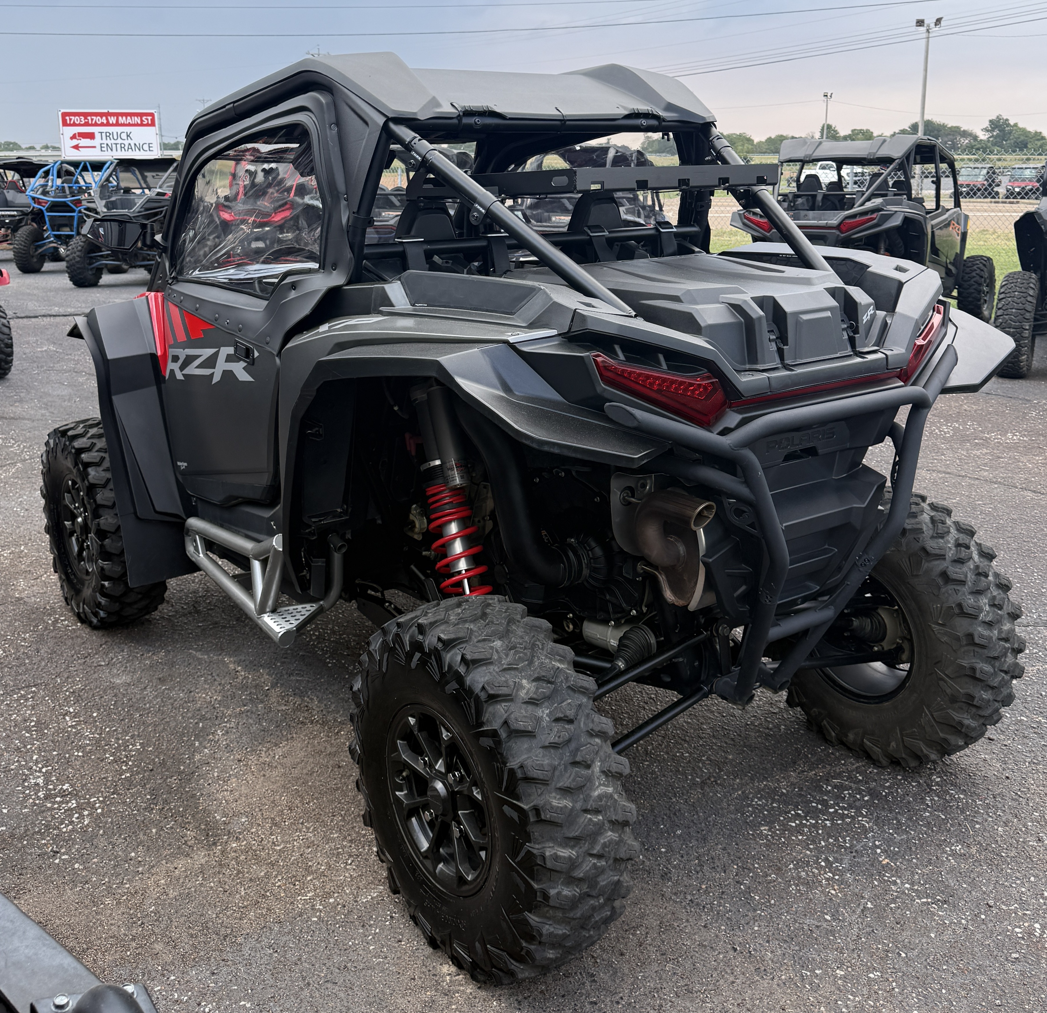 2024 Polaris RZR XP 1000 Ultimate 3