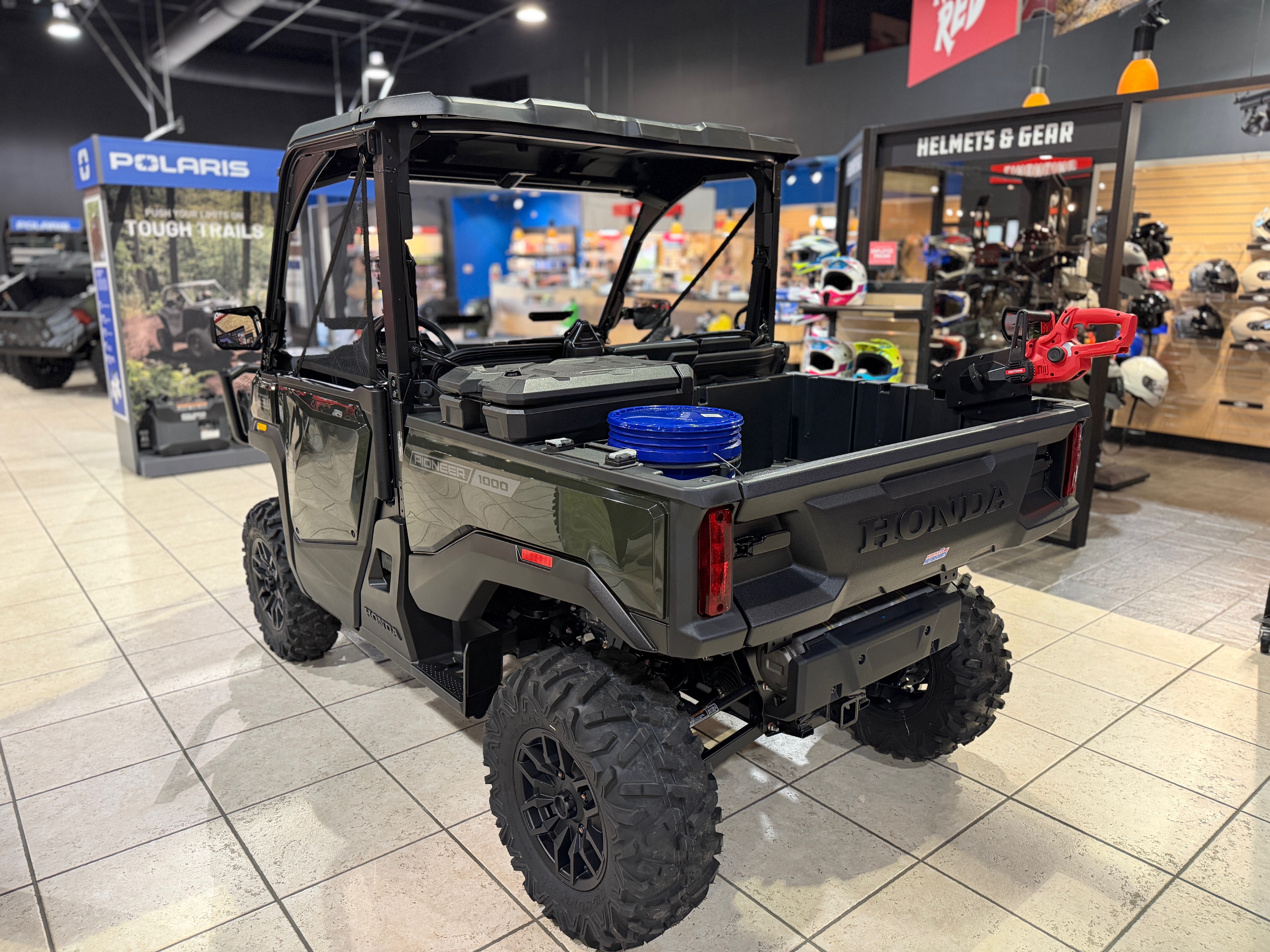 2026 Honda Pioneer 1000 Deluxe 4