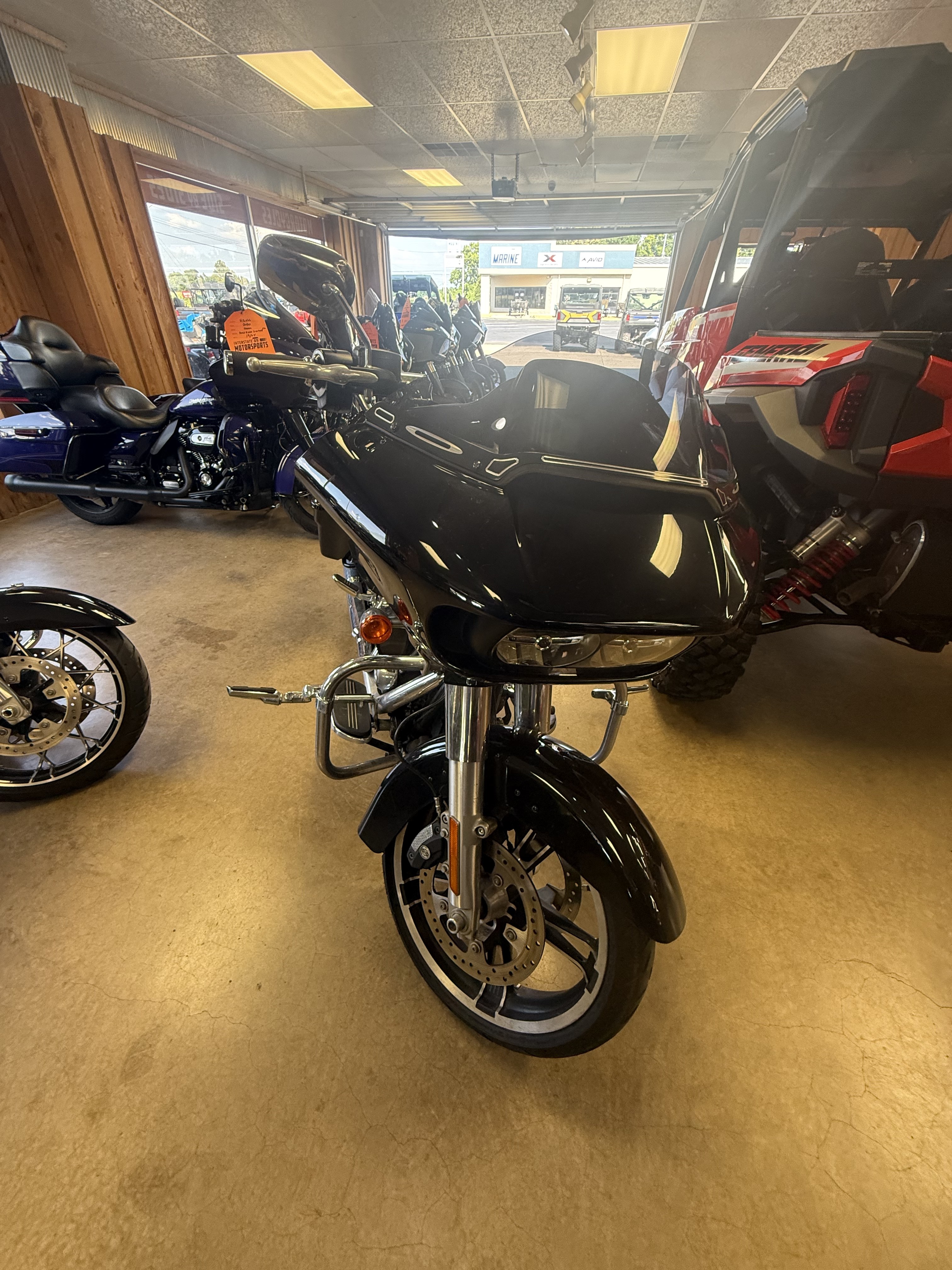 2017 Harley-Davidson Road Glide® Special 3