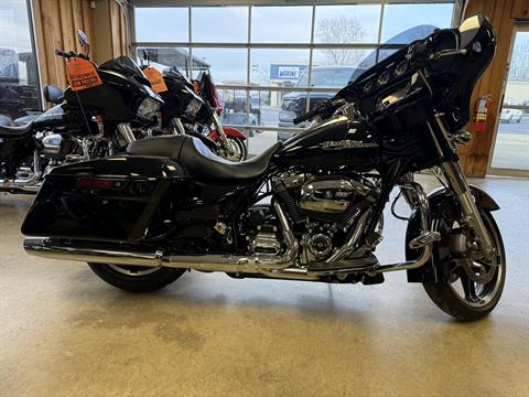 2017 Harley-Davidson Street Glide Special