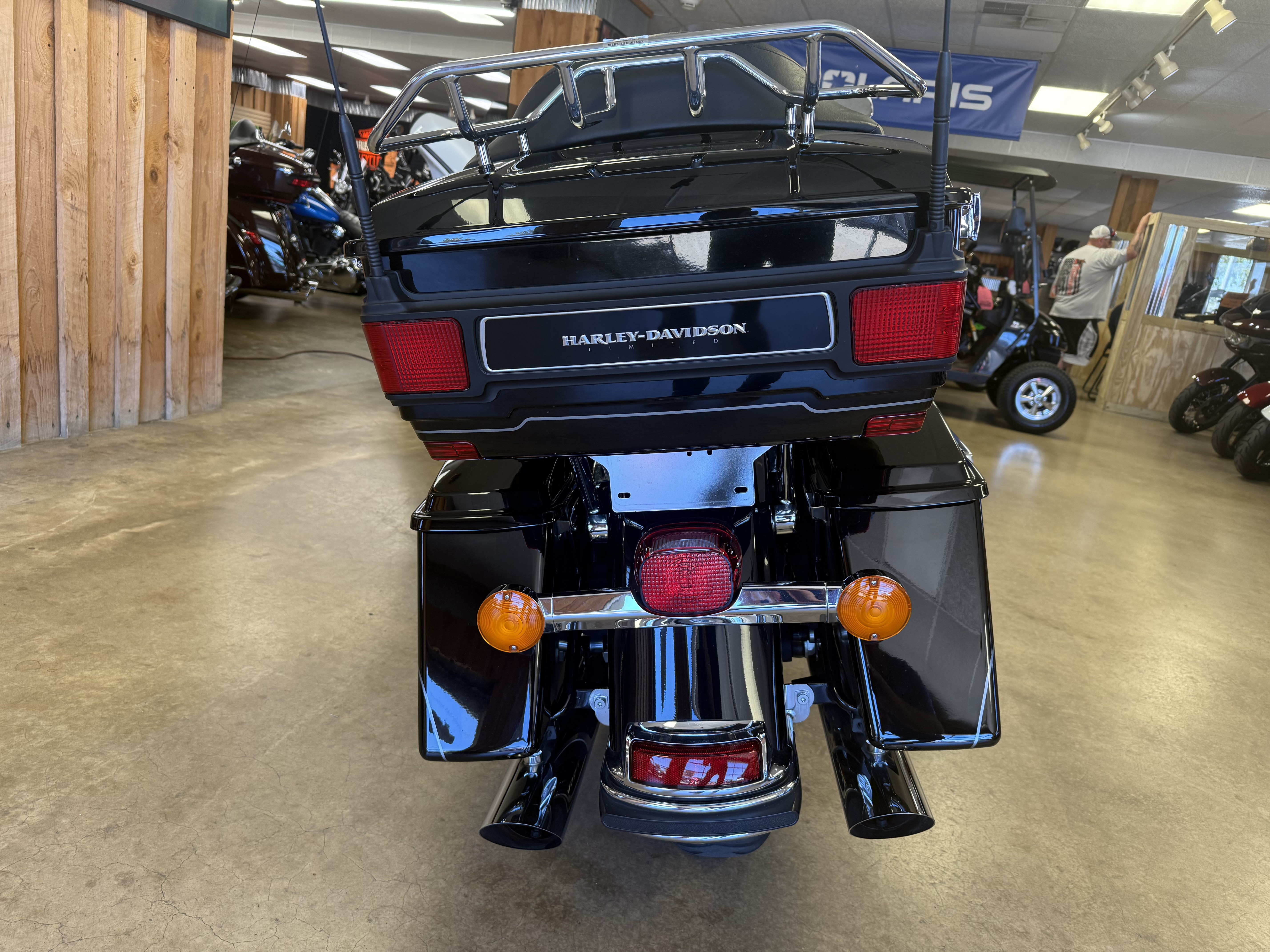 2013 Harley-Davidson Electra Glide® Ultra Limited 3