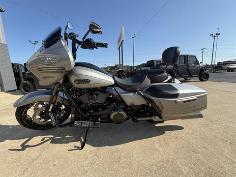 2023 Harley-Davidson CVO Street Glide — photo 1 of 5