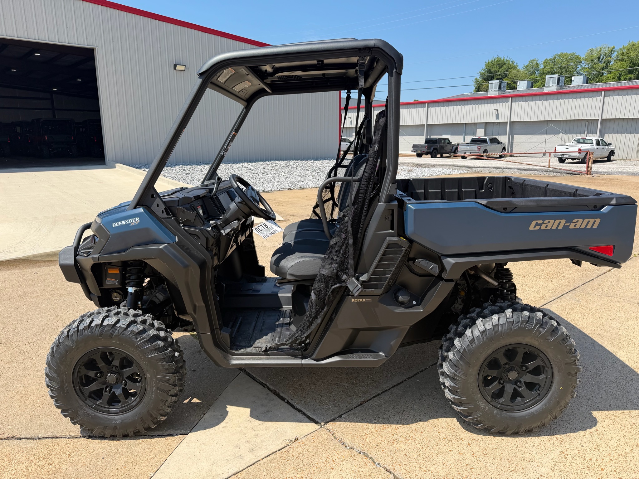 2026 Can-Am™ Defender XT HD11 7