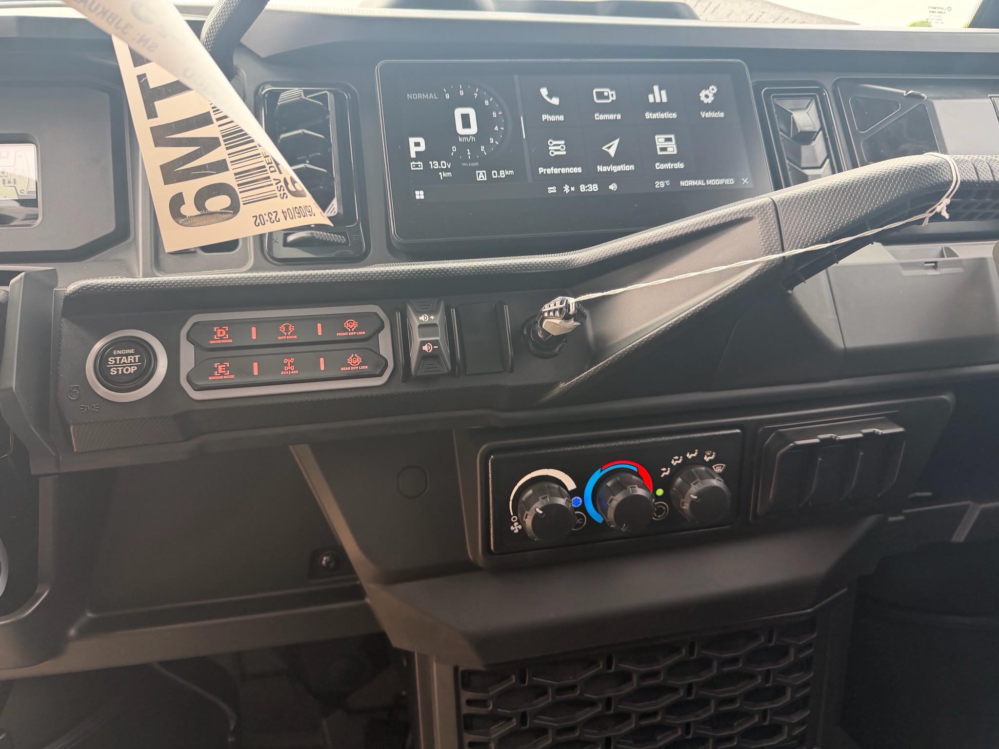 2026 Can-Am™ Defender MAX Limited HD11 7
