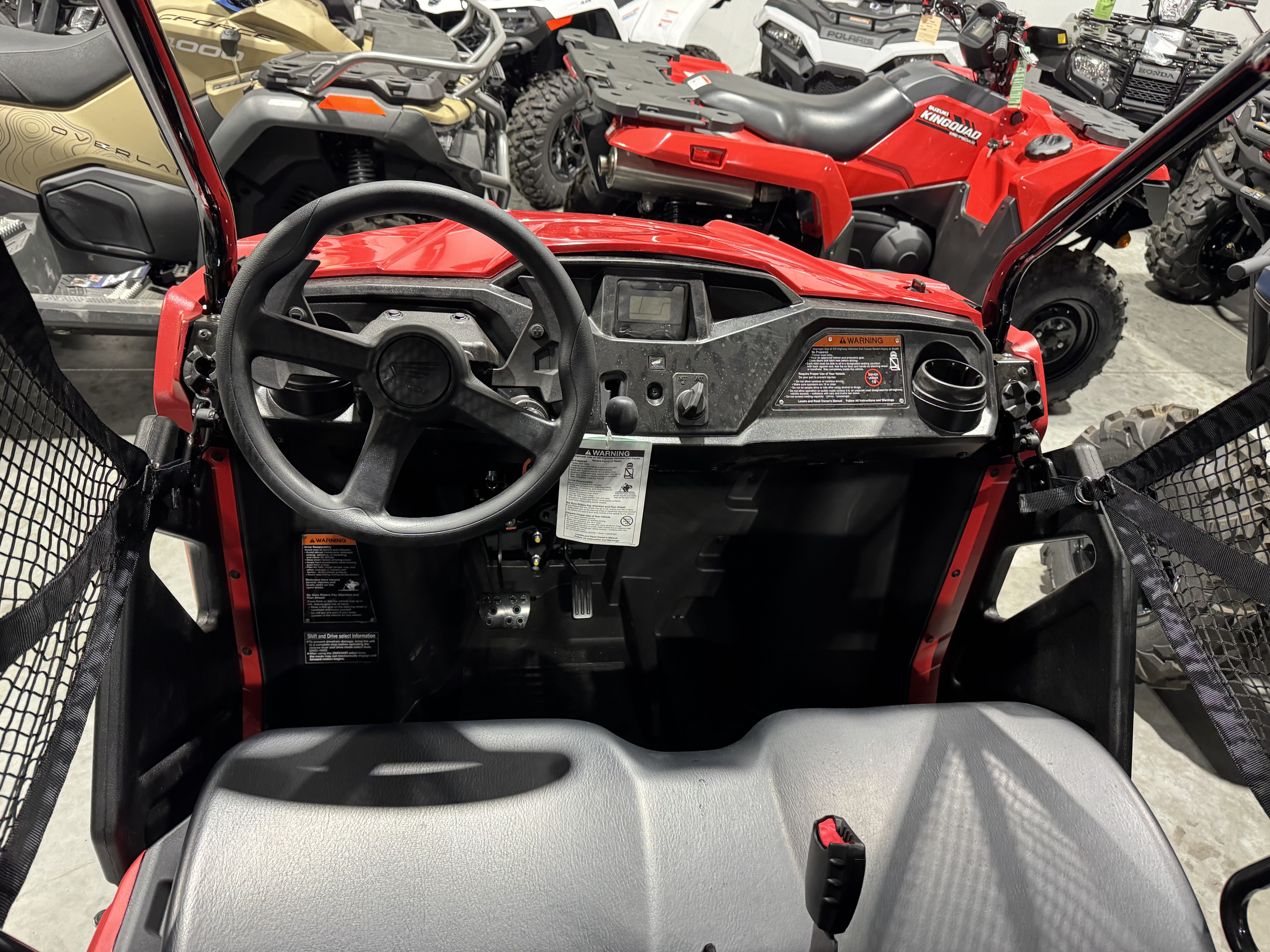 2026 Honda Pioneer 520 3