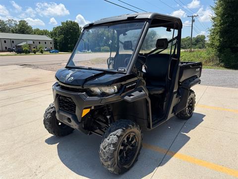 2023 Can-Am Defender DPS HD10