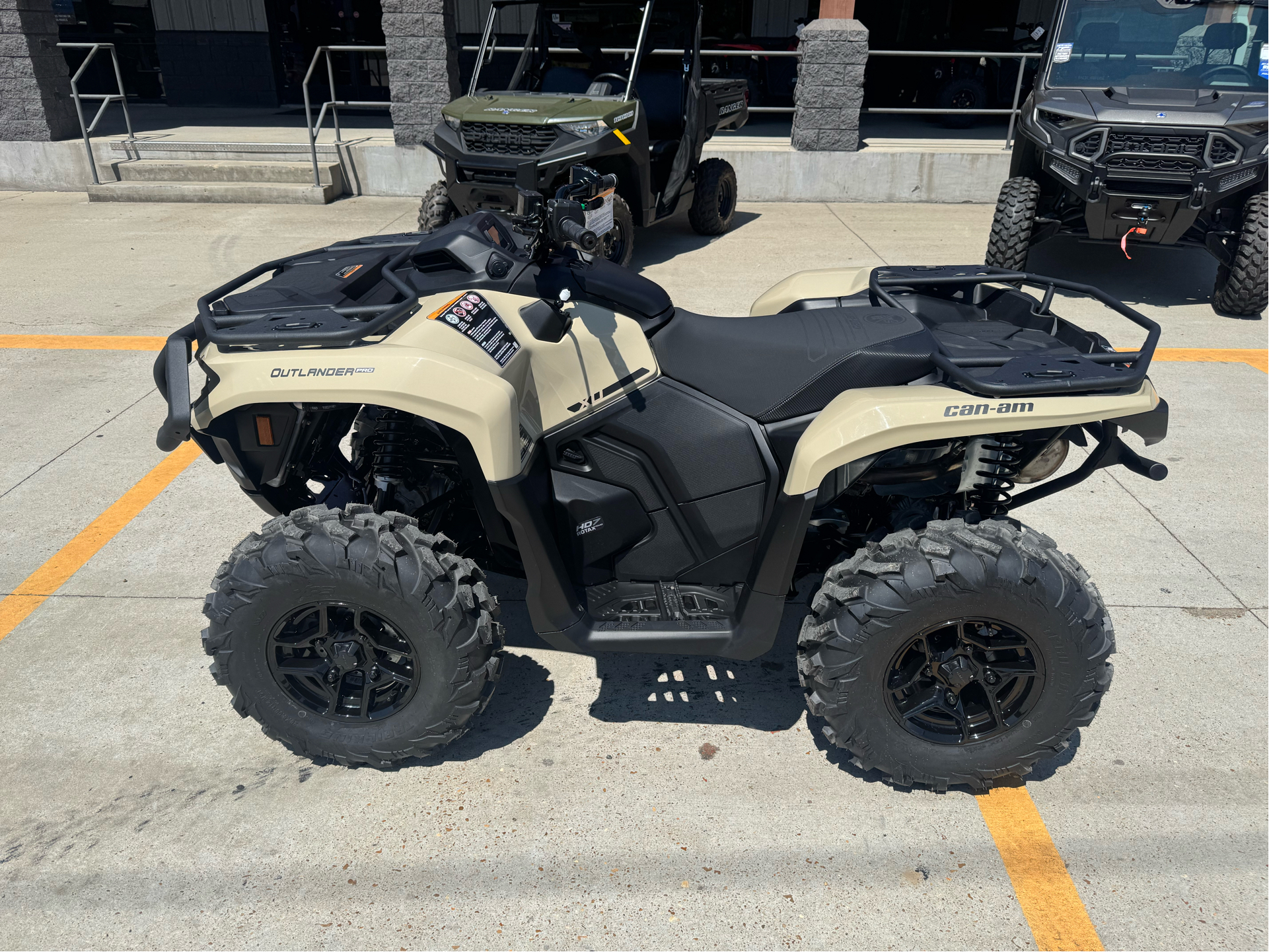 New 2026 Can-Am Outlander PRO XU HD7 Desert Tan | ATVs in Leland