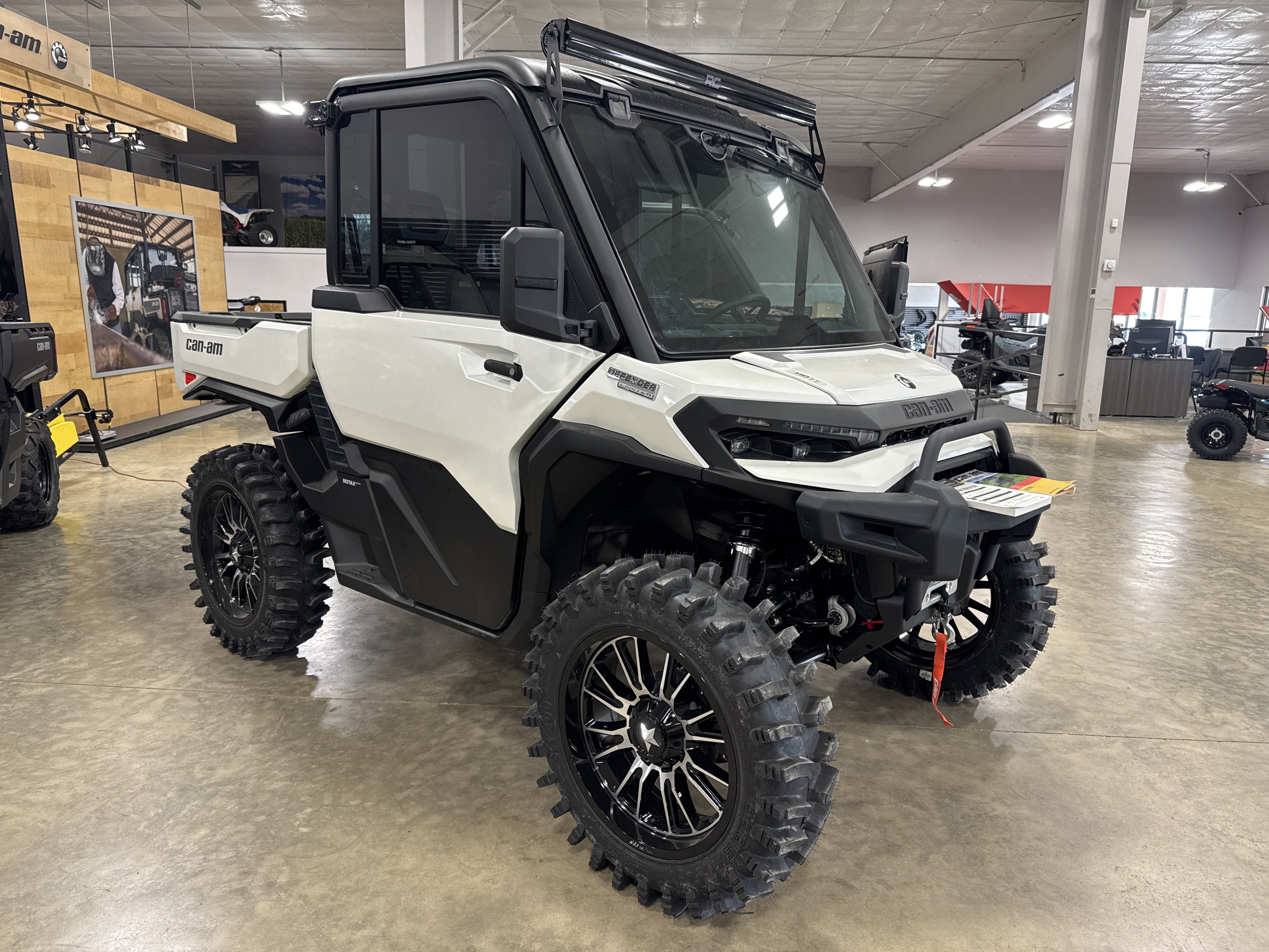 New 2026 Can-Am Defender Limited HD11 Hybrid White | Utility