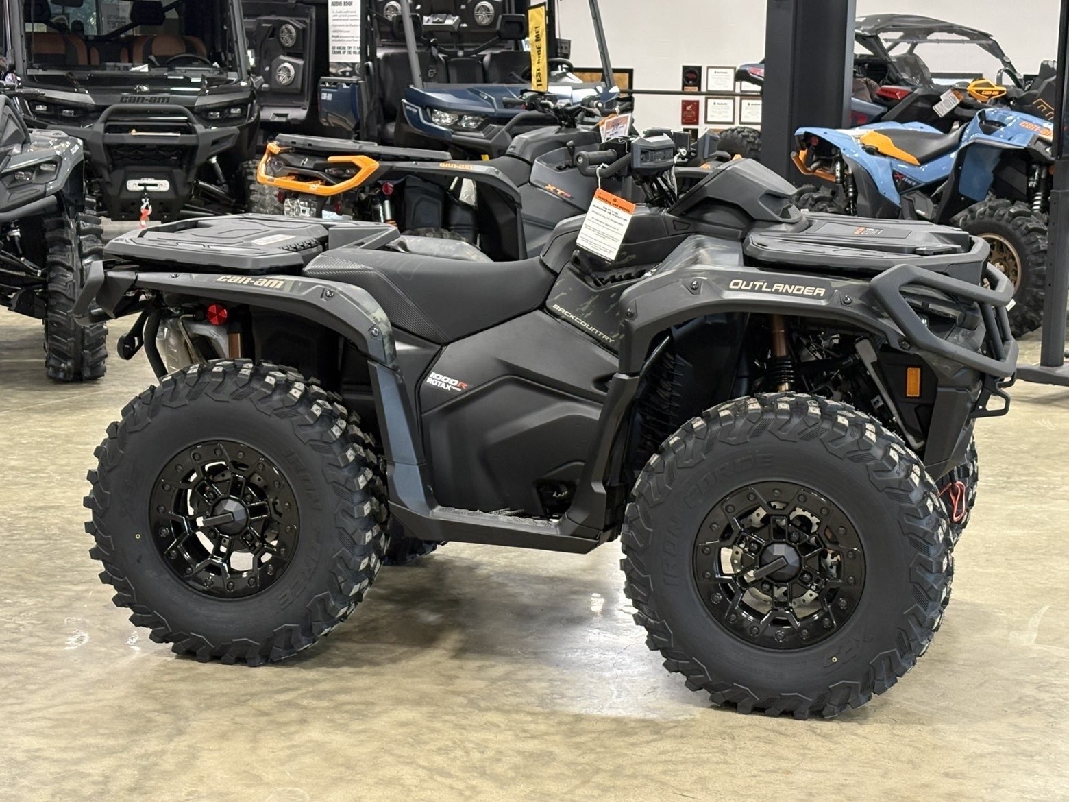 2027 Can-Am™ Outlander Backcountry 1000R 4