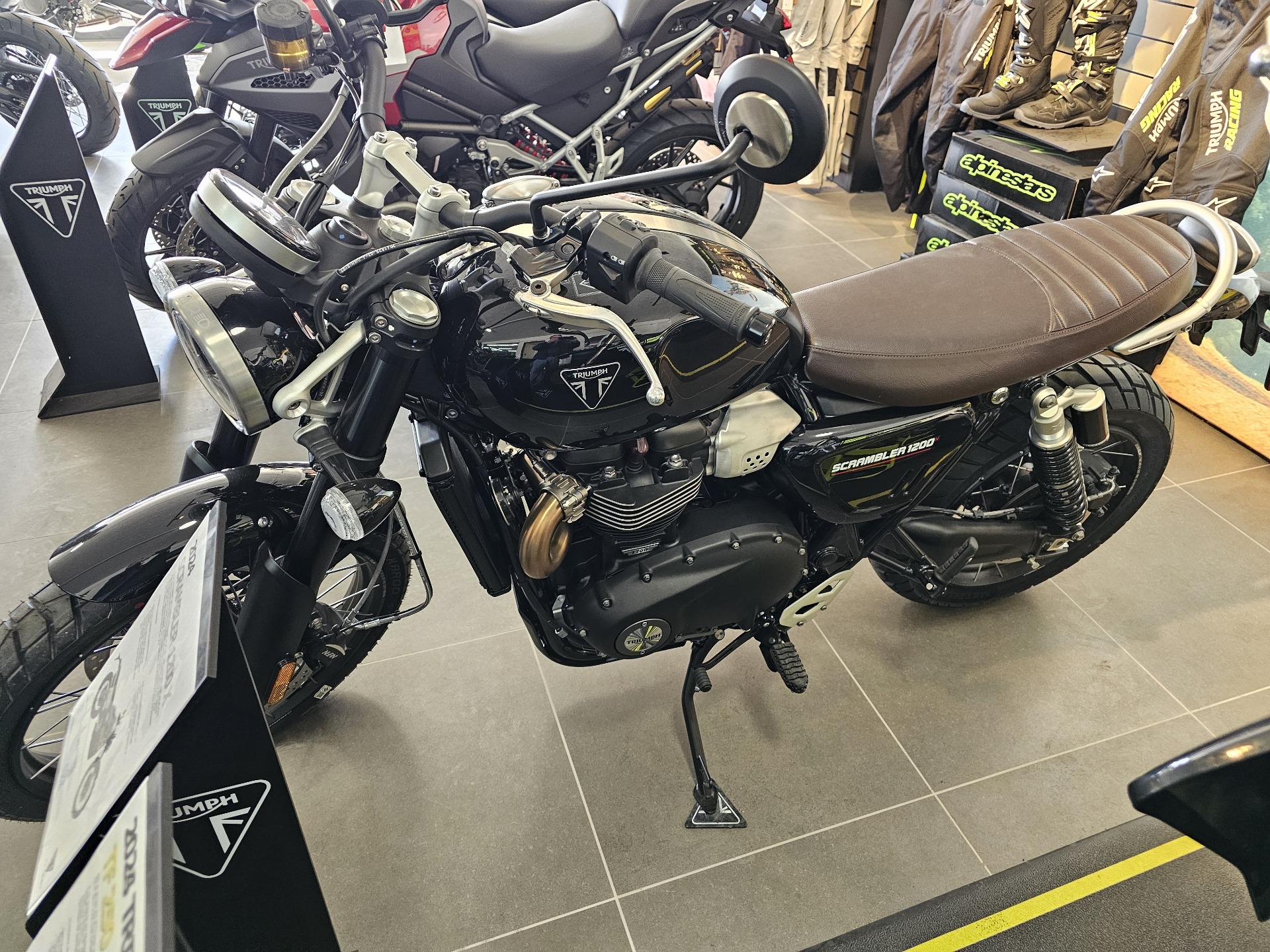 2024 Triumph Scrambler 1200 X 1