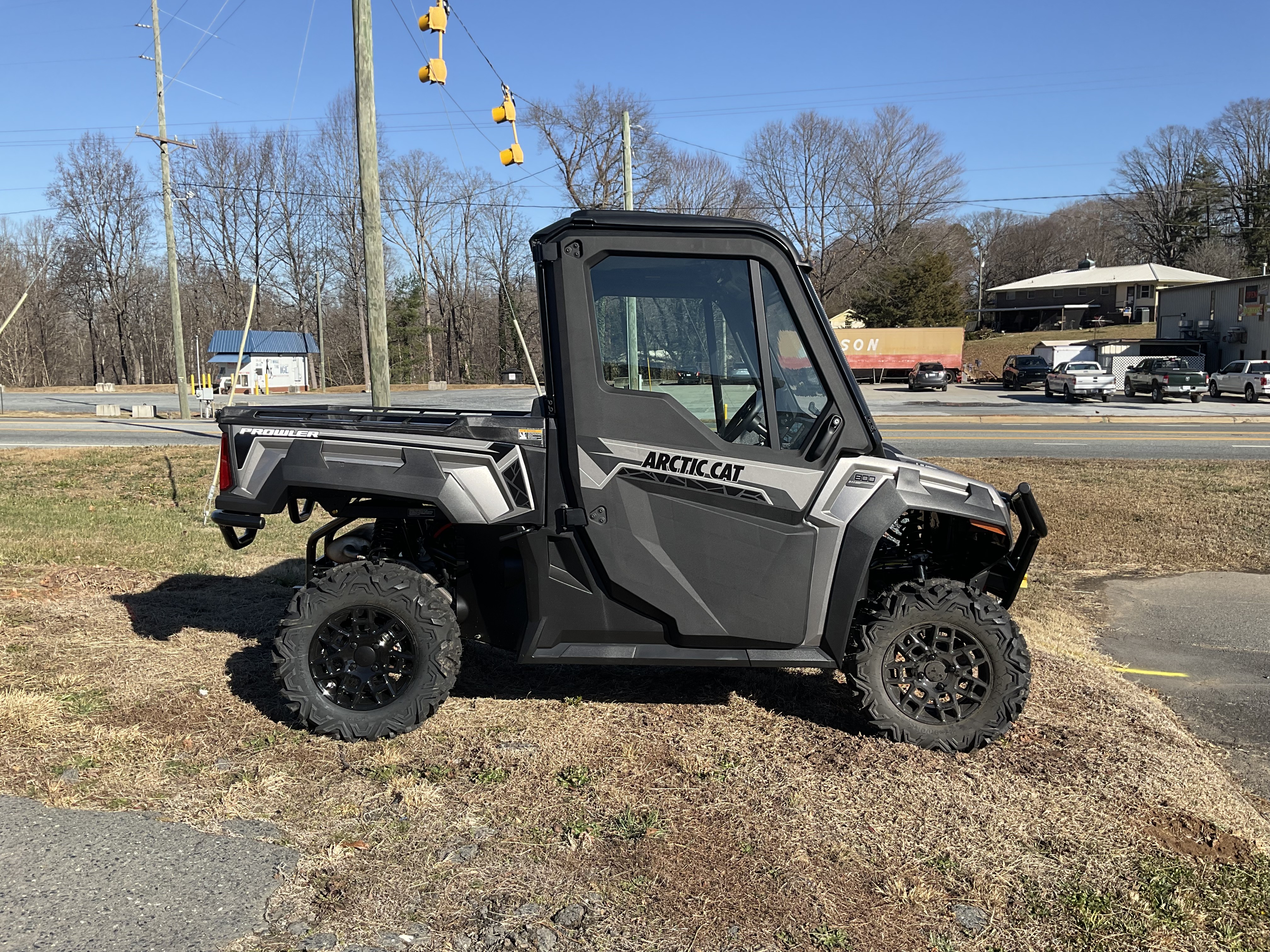 2025 Arctic Cat photo 2