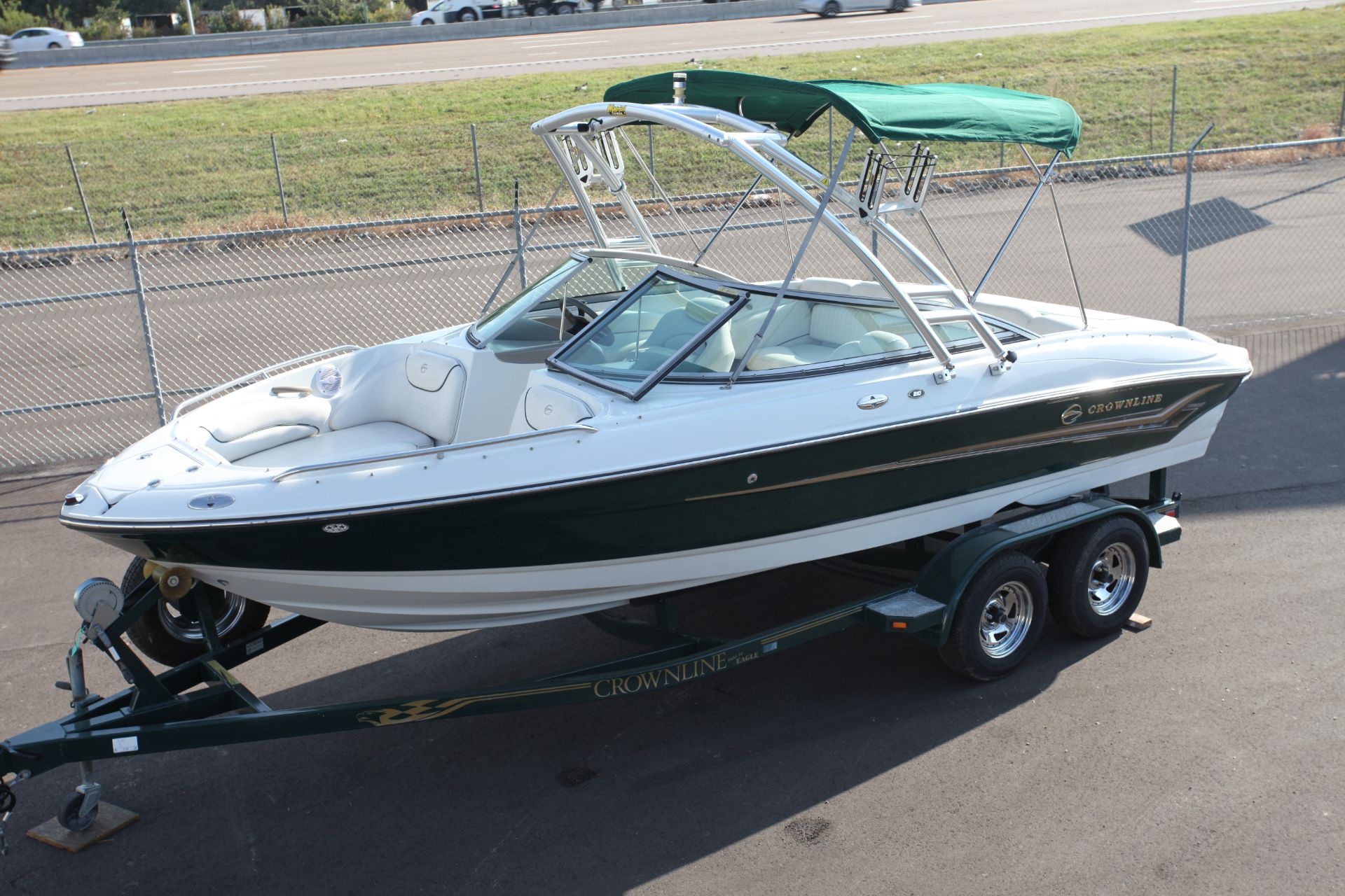 2004 Crownline 210 BR Power Boats Inboard Memphis Tennessee ZB2227
