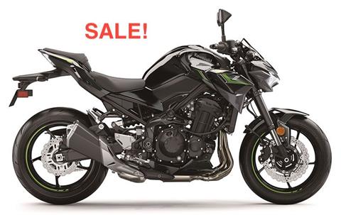 ここは Kawasaki Z900 70kW 2021 - technical data, prices, reviews