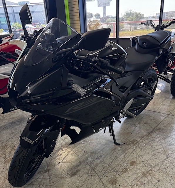 2026 Yamaha YZF-R3 1